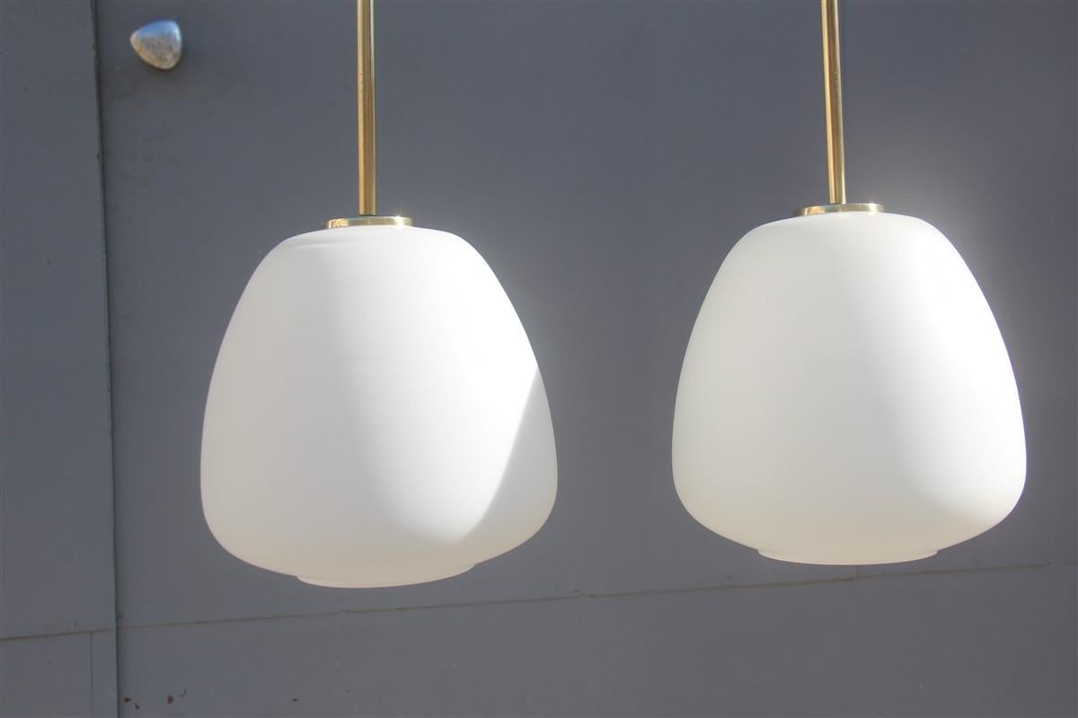 Pair of Midcentury Pendant Lantern Italian Design Brass White Murano Stilnovo For Sale 2