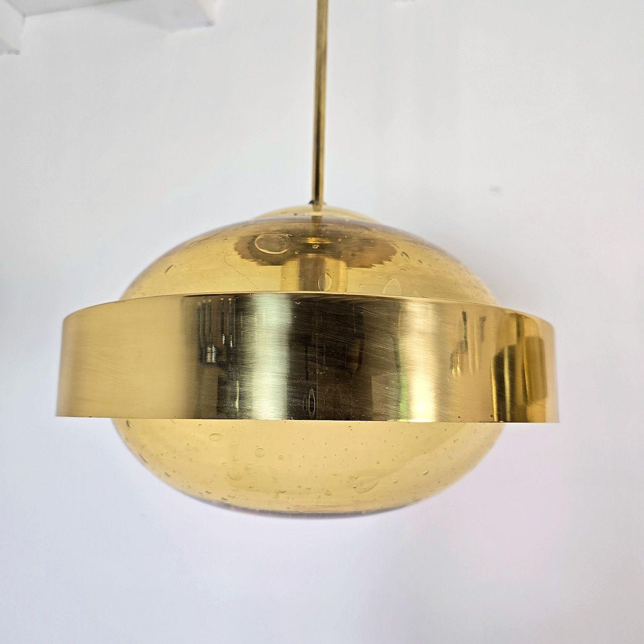 Fin du 20e siècle Paire de lampes suspendues du milieu du siècle dernier en vente