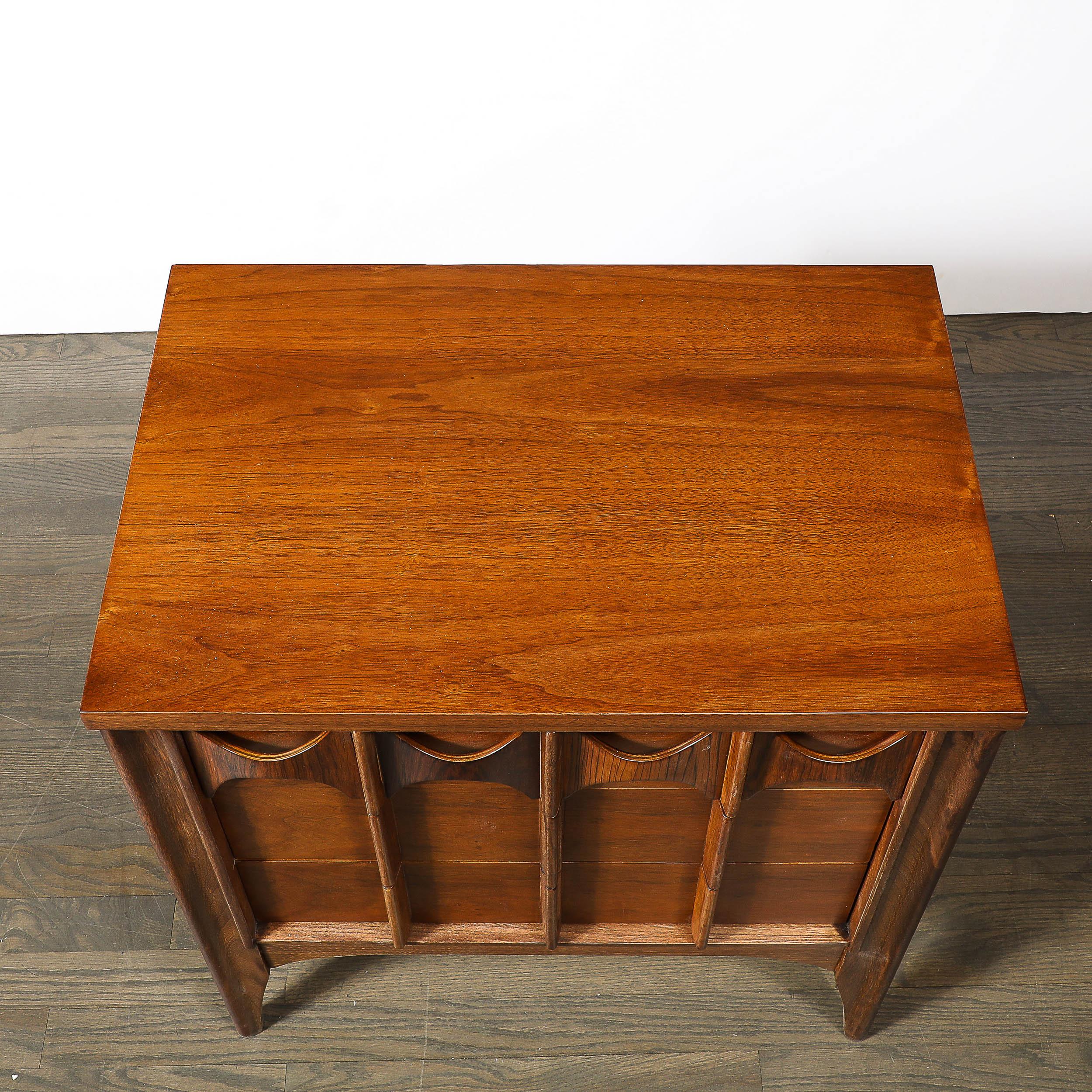 Pair of Mid-Century Perspecta Nightstands W/ Sculptural Front by Kent Coffey In Excellent Condition For Sale In New York, NY