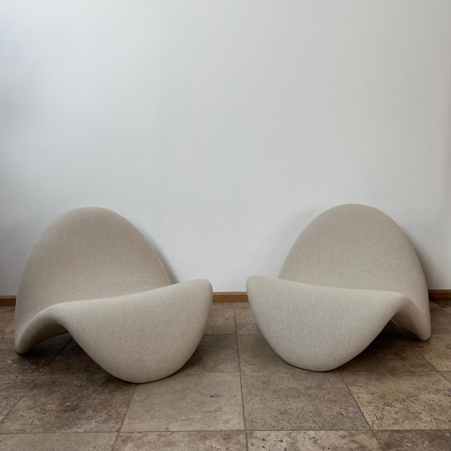 Dutch Pair of Mid-Century Pierre Paulin 'Tongue' Lounge Chairs For Sale