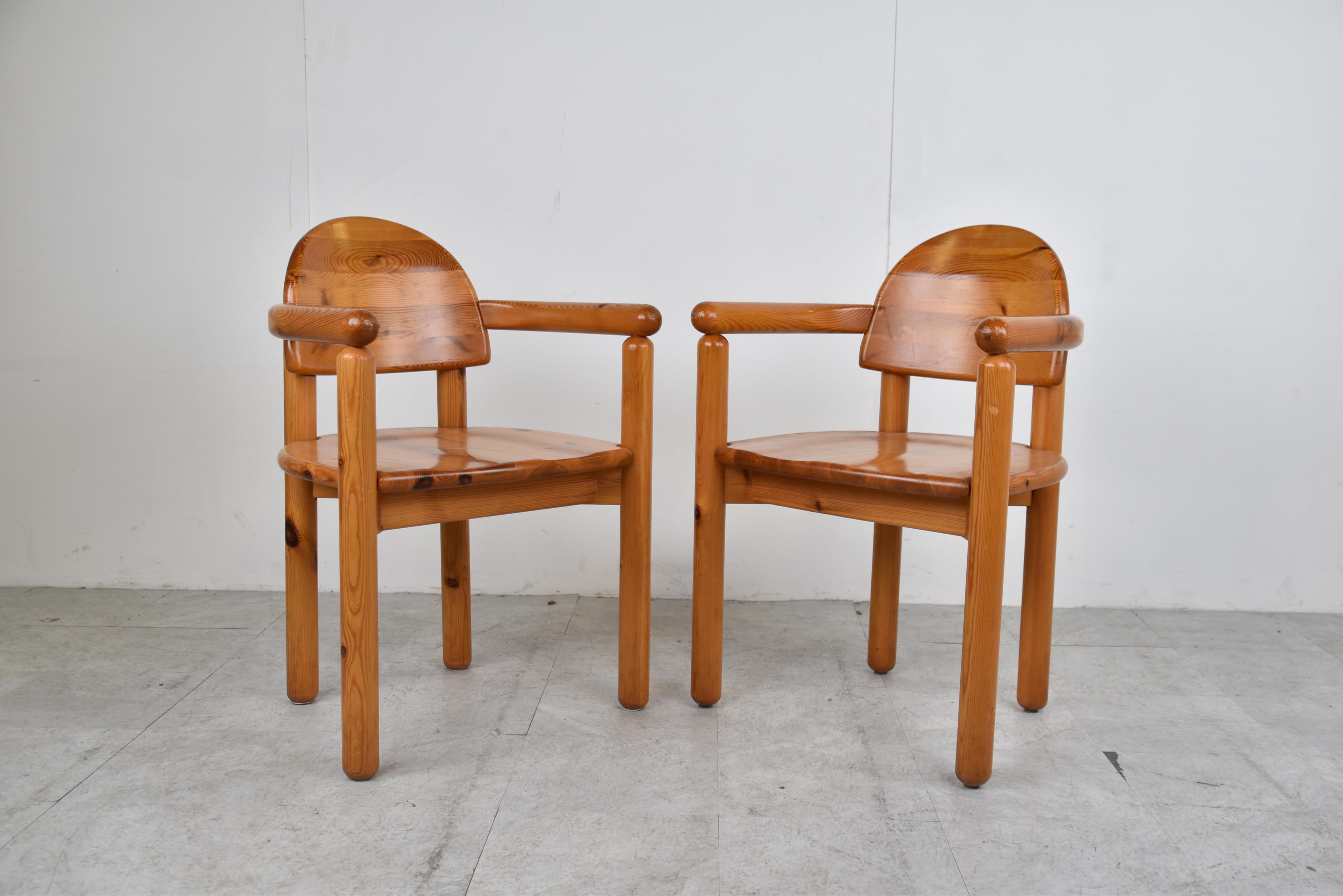 Mid-20th Century Pair of Mid Century Pine Wood Dining Chairs, 1960s