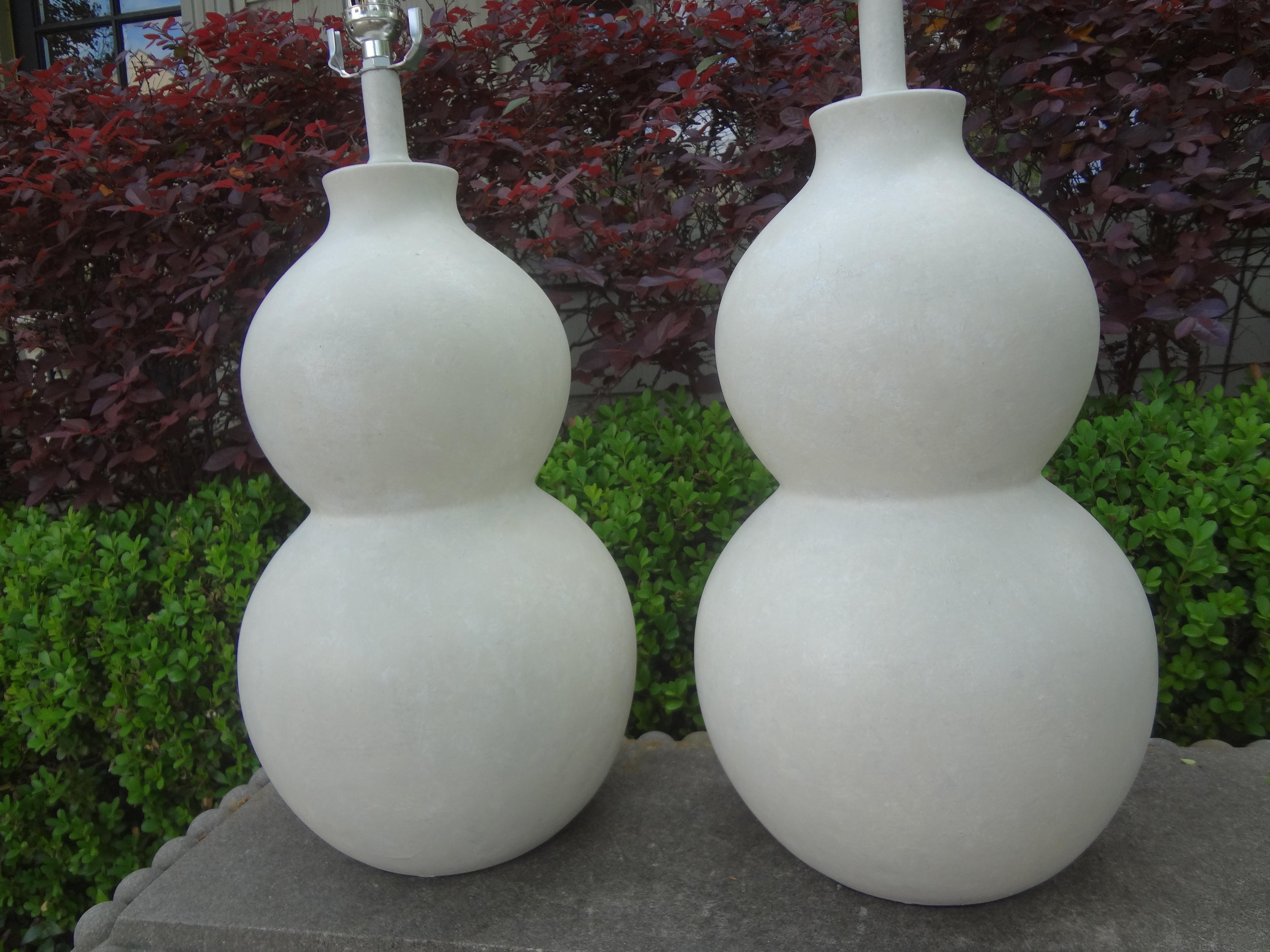 Mid-Century Modern Pair of Mid-Century Plastered Gourd Lamps