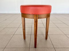 Coppia di sgabelli girevoli in pelle Poltrona Frau della metà del secolo scorso