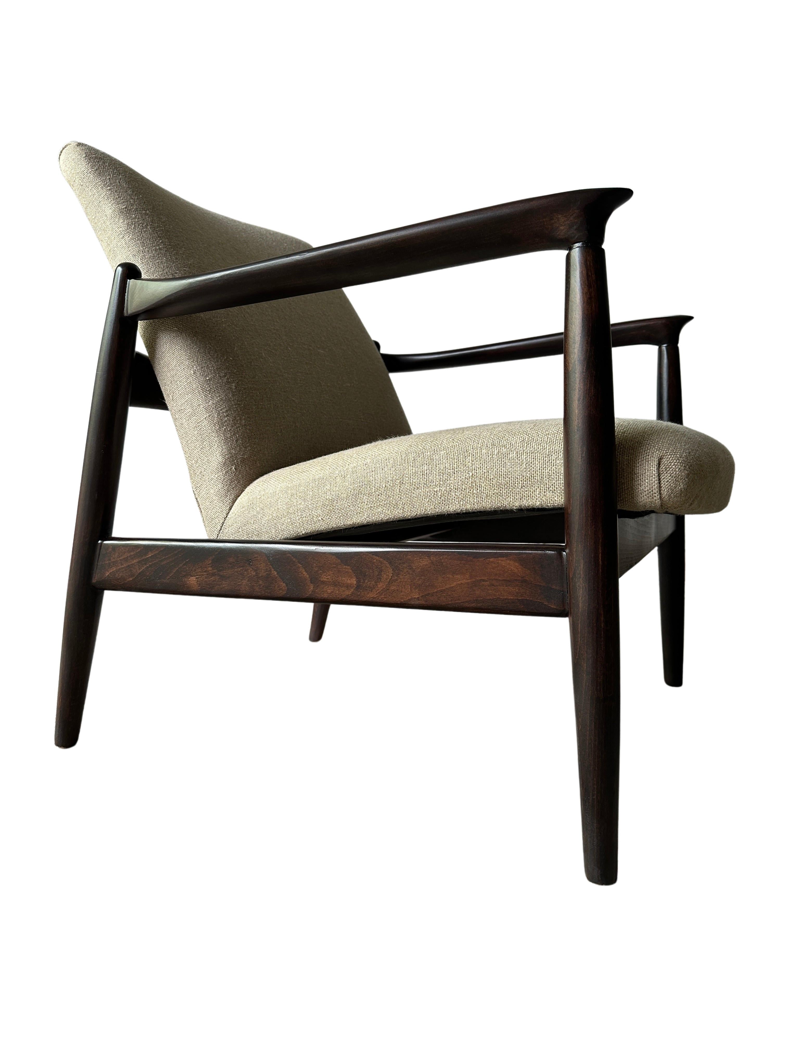Fabric Pair of Mid Century Pure Linen GFM-64 Armchairs by Edmund Homa, 1960s