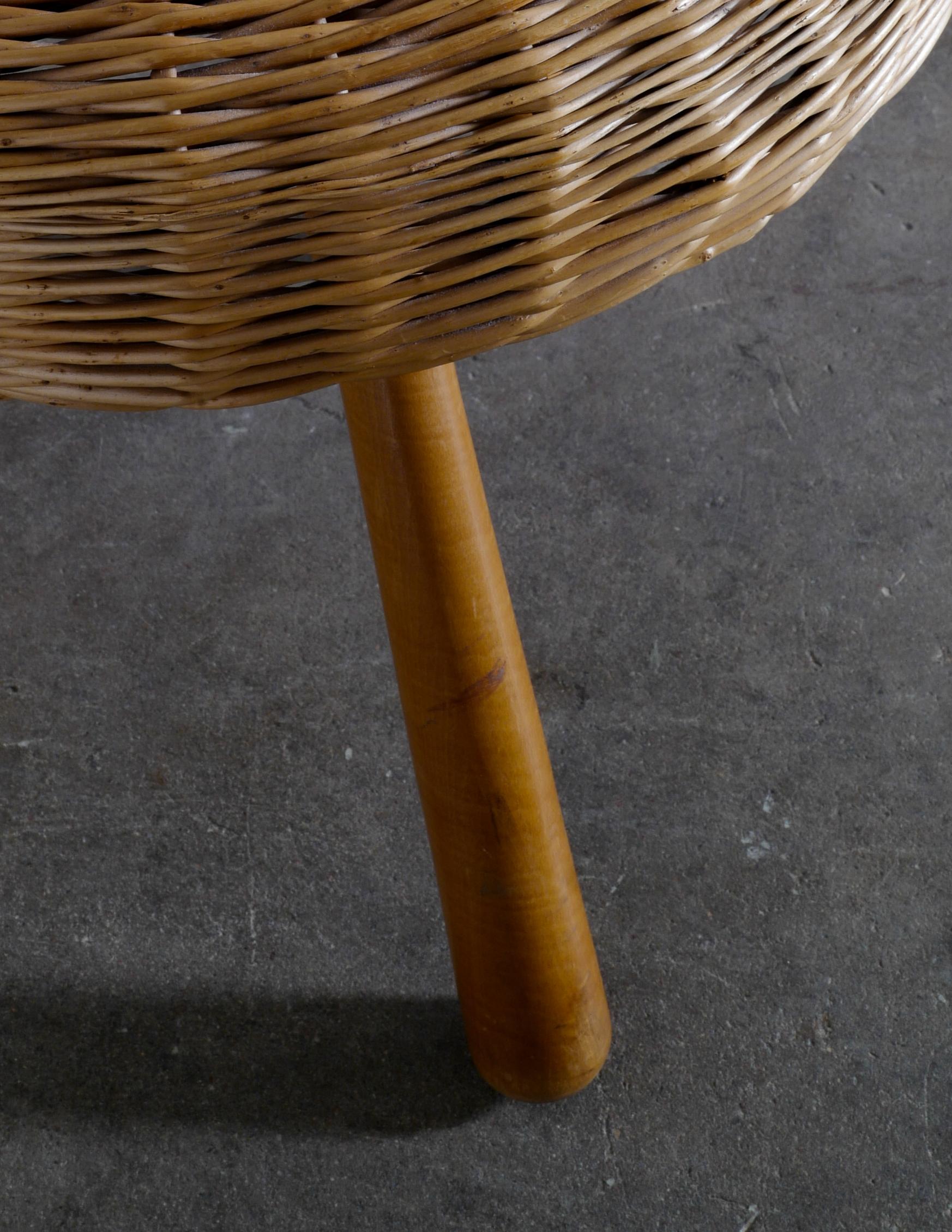 Mid-20th Century Pair of Mid-Century Rattan Cane Stool in Style of Tony Paul, 1960s