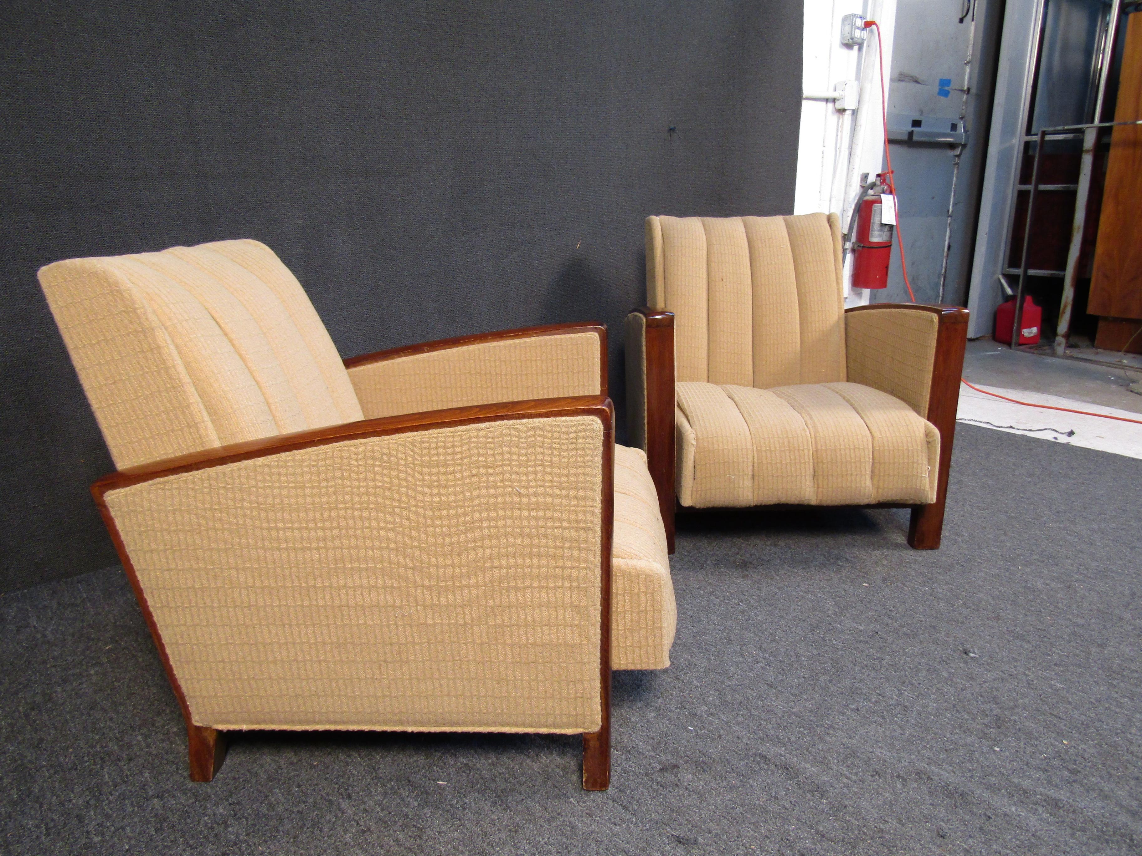 Pair of Mid-Century Reclining Arm Chairs 2