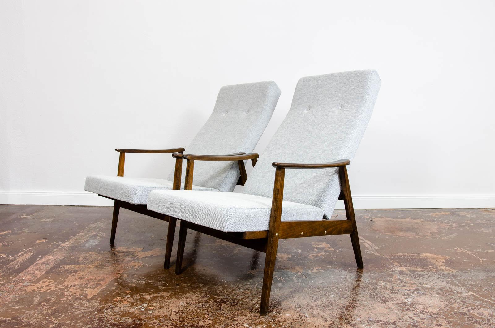 Pair of Mid-Century Vintage Reclining High-Back Armchairs from TON, 1960s 2