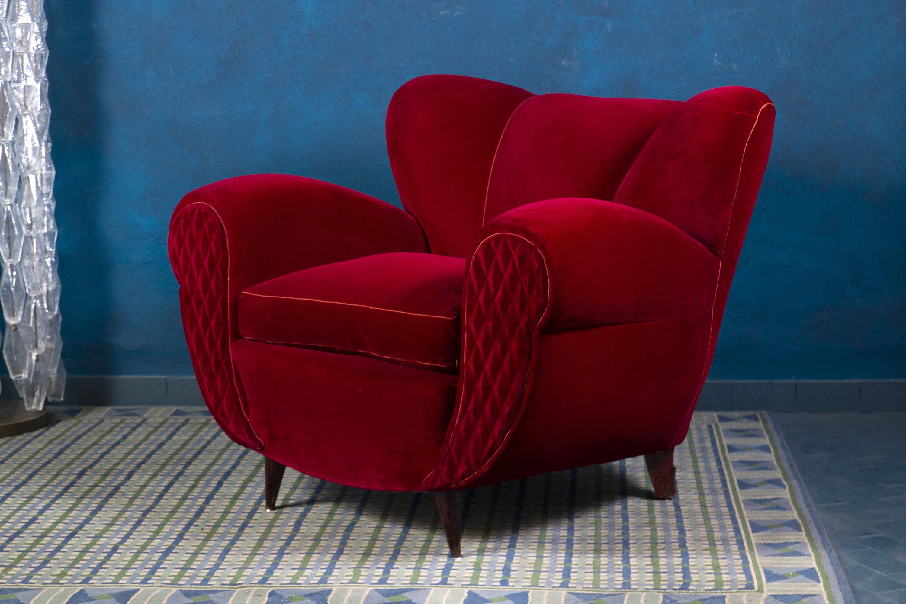 Pair of Mid-Century Red Velvet Lounge Chairs or Armchairs For Sale 1