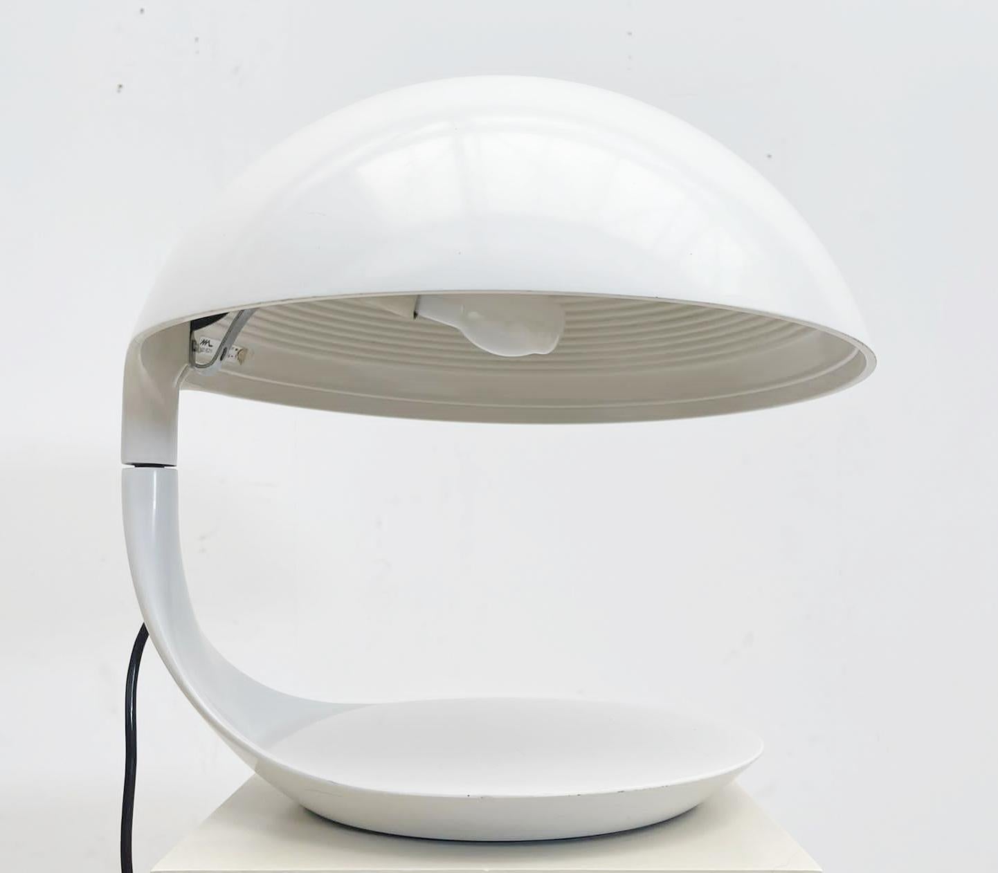 Pair of Mid-Century Resin White Table Lamps Model ''Cobra'' by Elio Martinelli 11
