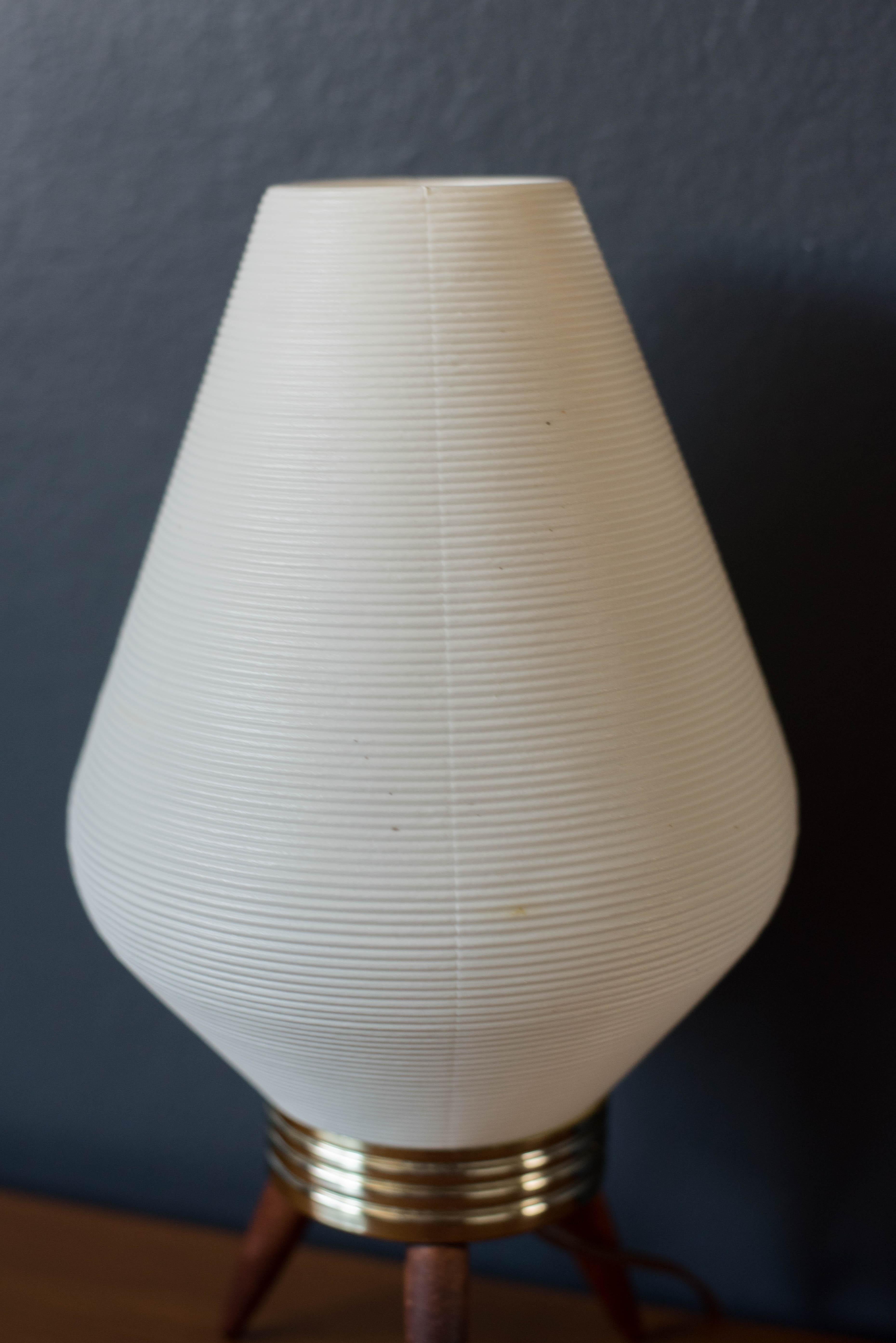 Pair of Mid-Century Ribbed Beehive Tripod Accent Table Lamps 2