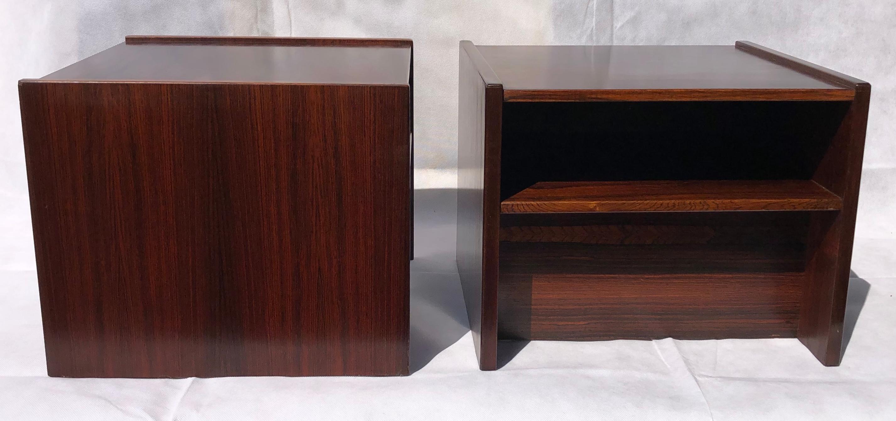 Pair of Mid Century Rosewood Bedside Tables / Cube Nightstands, Danish, 1970s 4