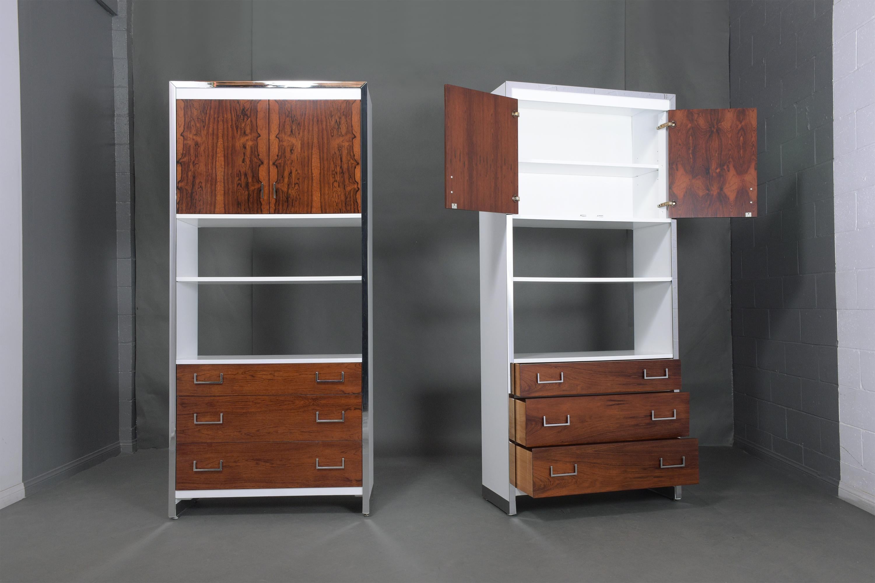 Mid-Century Modern Pair of Mid-Century Rosewood Bookcases