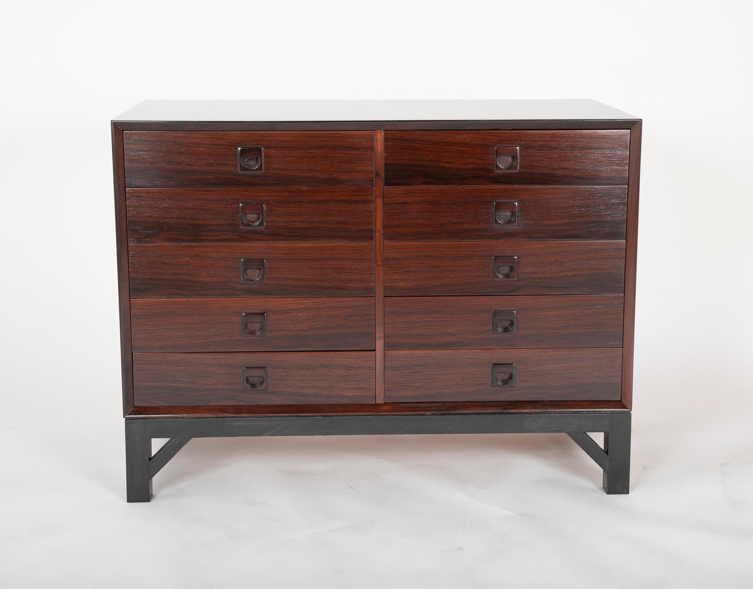 Pair of Midcentury Rosewood Chests on Stands in the Style of Svend Langkilde In Good Condition In Stamford, CT
