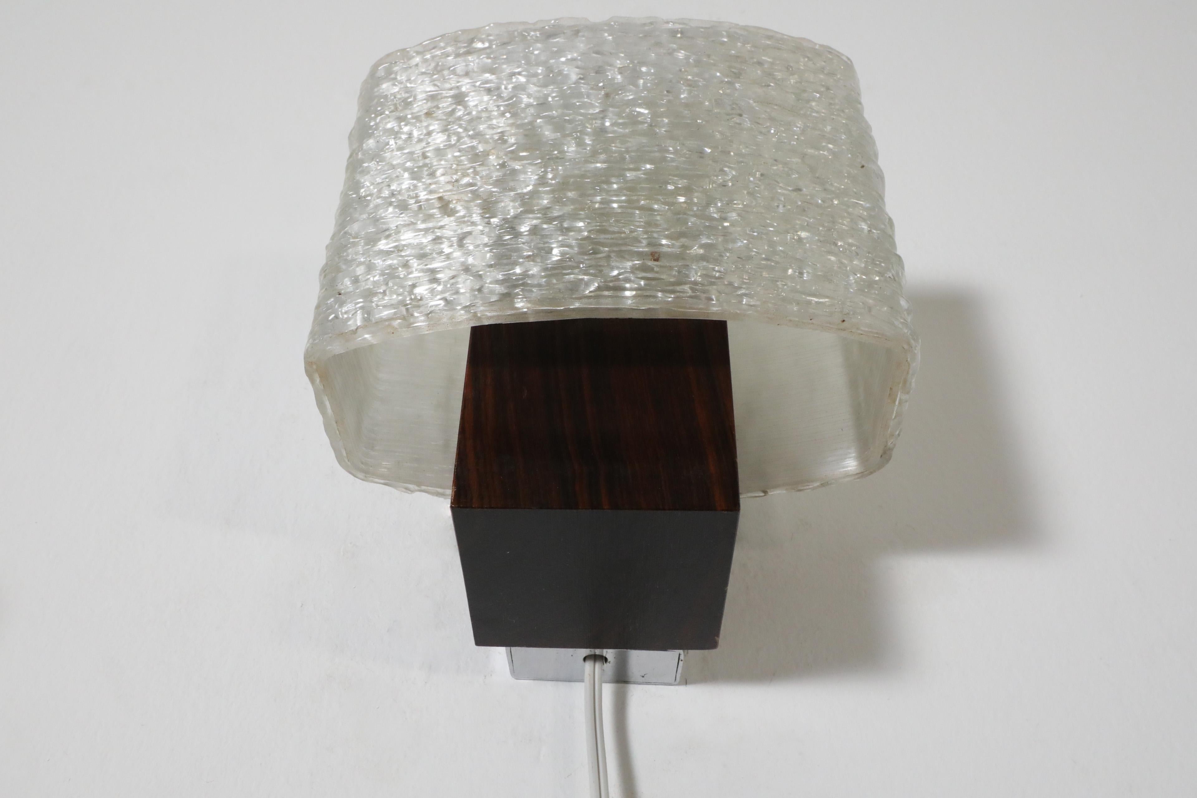 Pair of Mid-Century Rosewood & Chrome Base Sconces with Textured Resin Shades For Sale 4