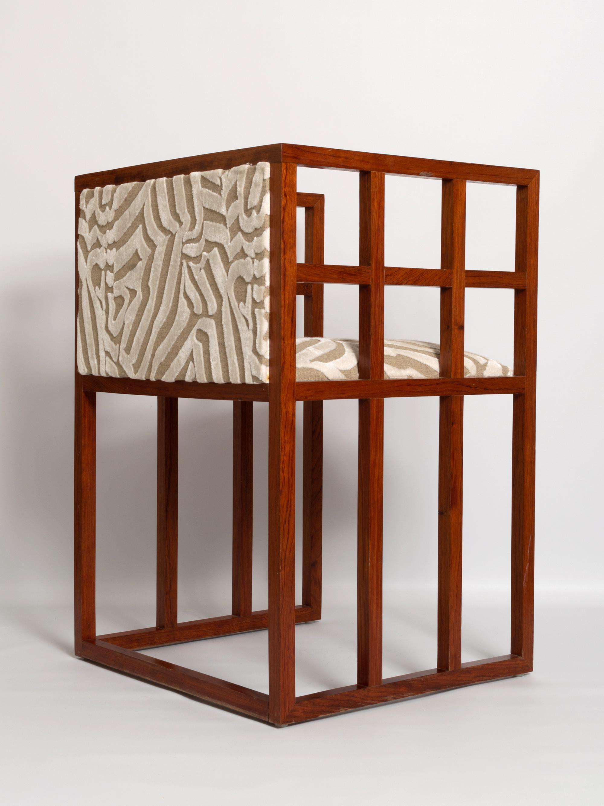 Francese Coppia di sedie da sala a botte Art Deco del Medioevo Sedie laterali, Francia, Circa 1950 in vendita