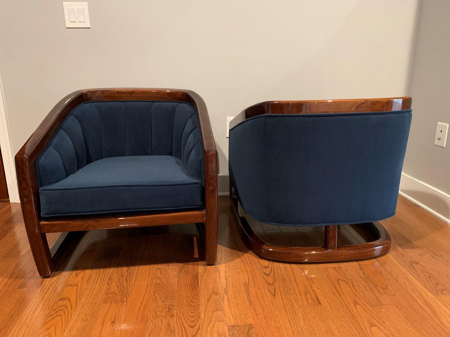 Pair of Mid Century Rosewood Tub Chairs in the Style of Milo Baughman, C.1950 For Sale 3