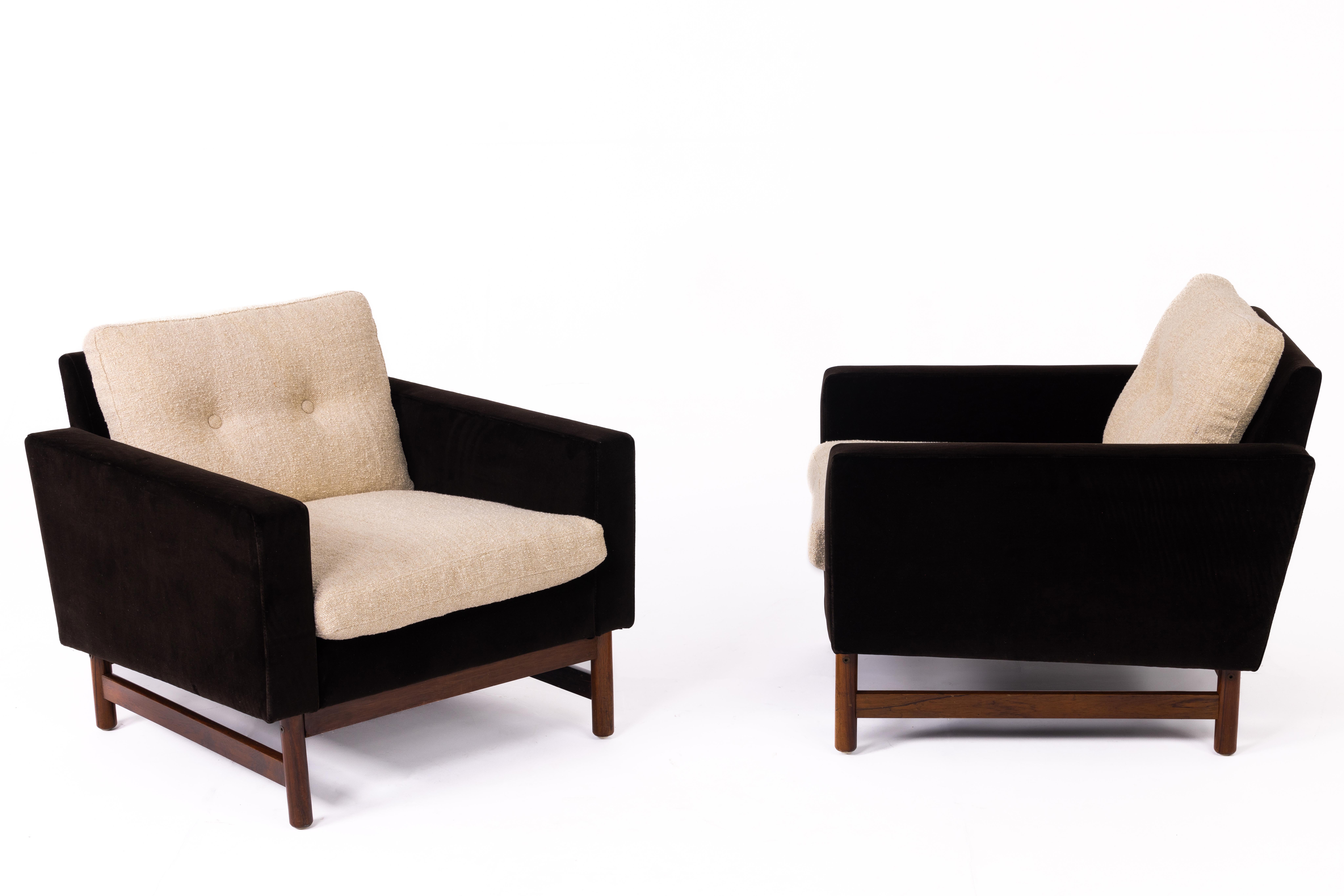 Mid-Century Modern Pair of Mid-Century Scandinavian armchairs, Sweden 1960s For Sale