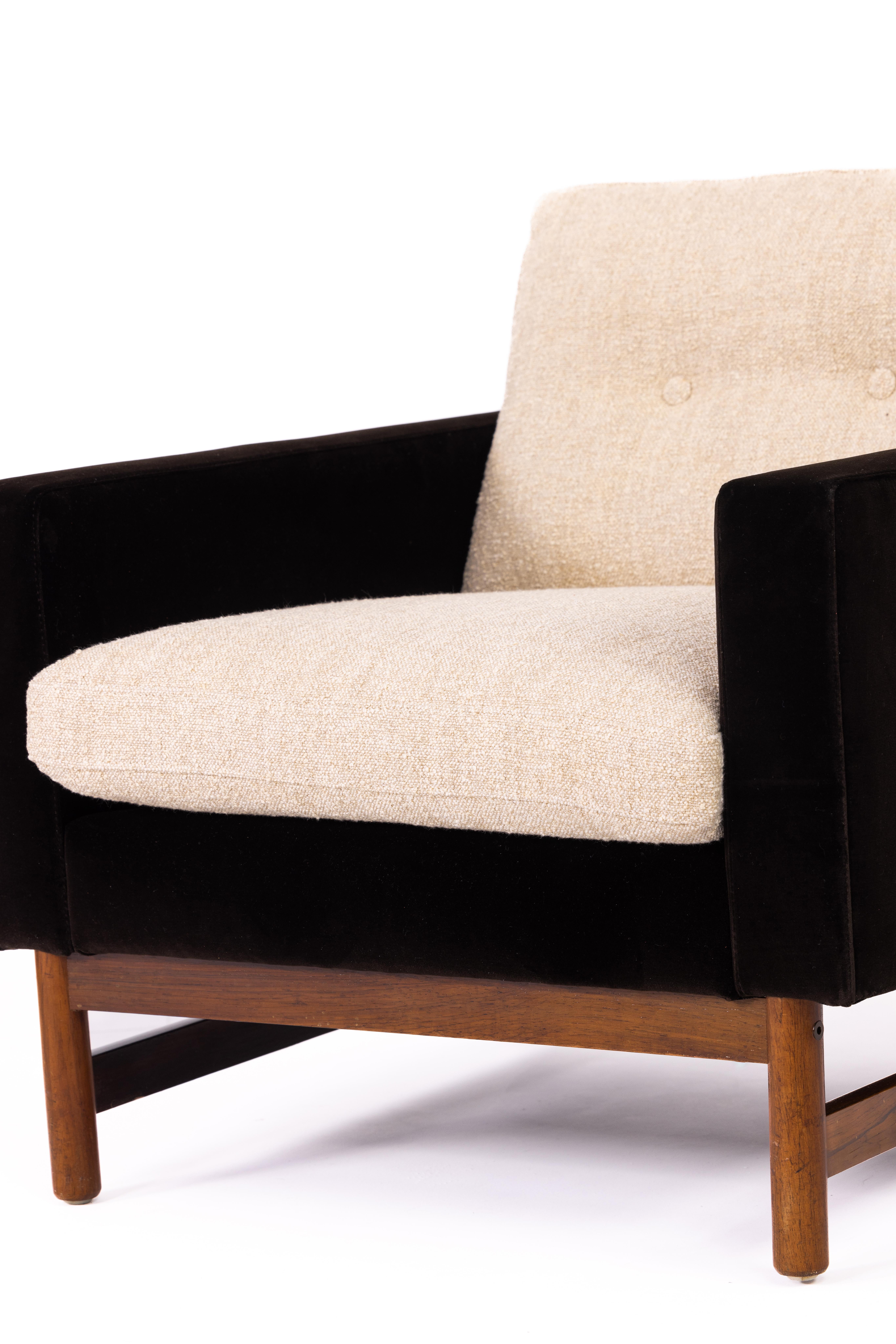 Bouclé Pair of Mid-Century Scandinavian armchairs, Sweden 1960s For Sale