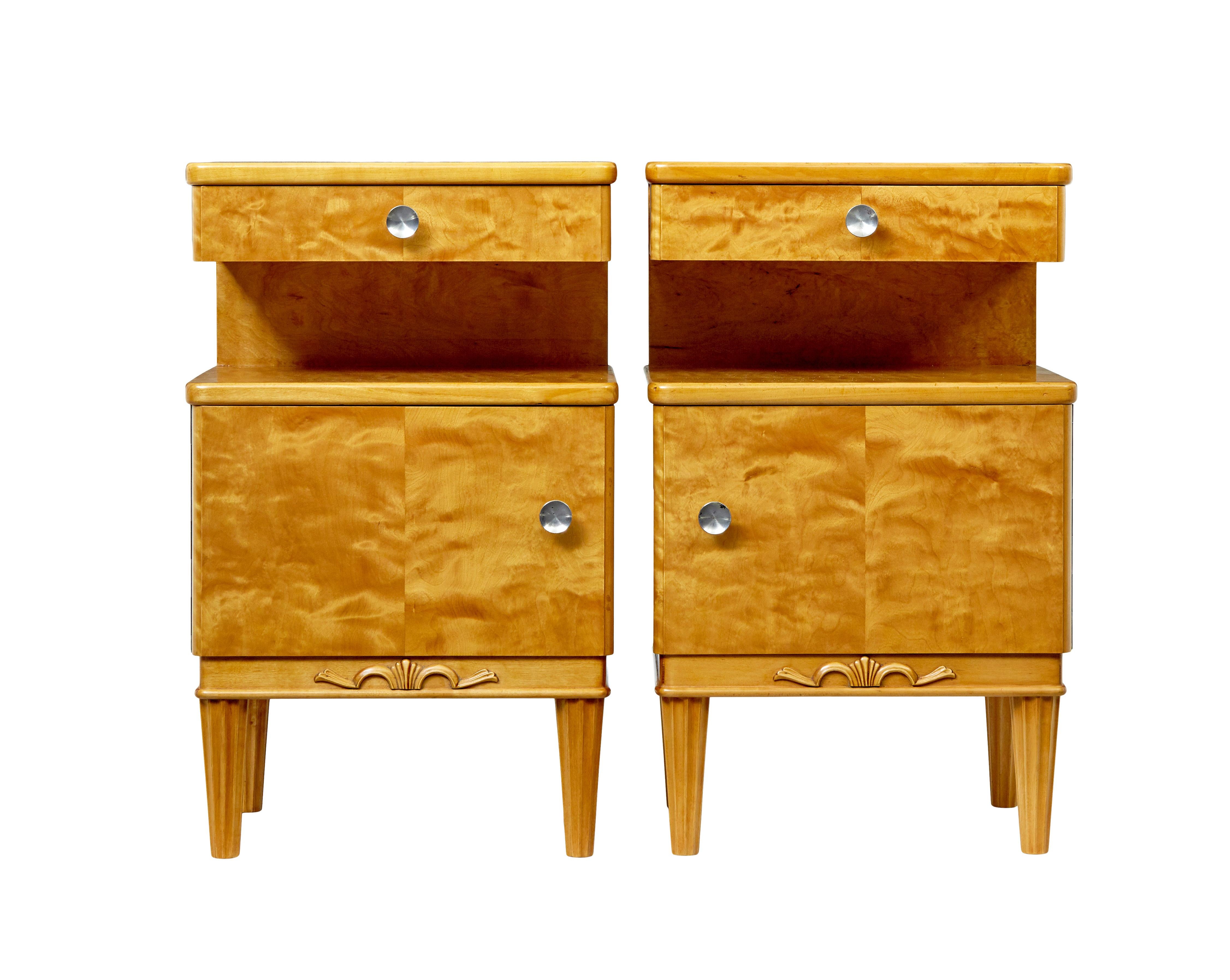 Pair of mid century Scandinavian birch bedside cupboards In Good Condition For Sale In Debenham, Suffolk