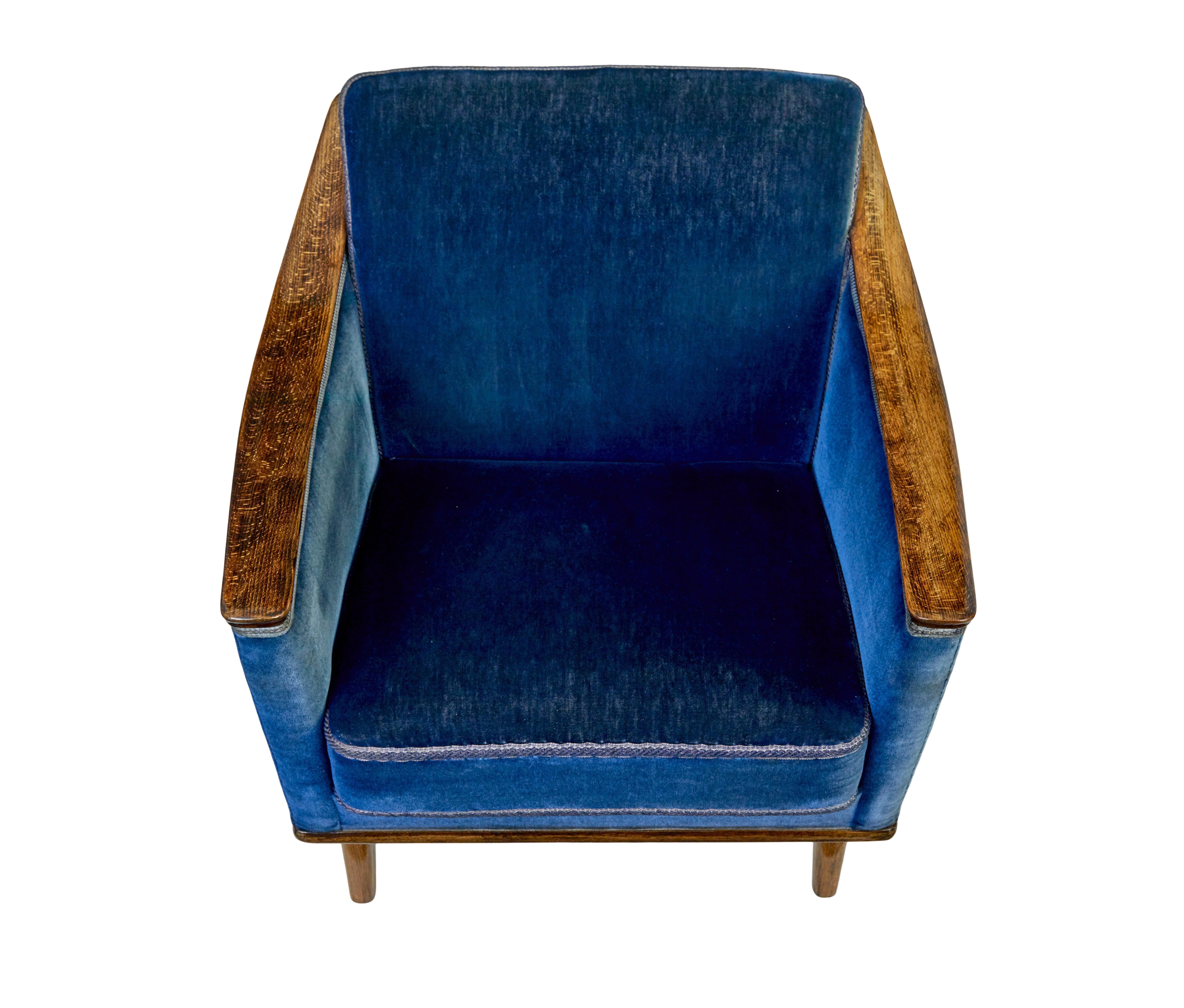 Scandinave moderne Paire de fauteuils de salon scandinaves du milieu du siècle dernier en vente