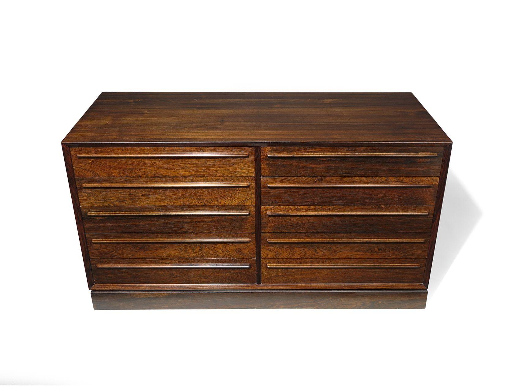 20th Century Pair of Mid-century Scandinavian Rosewood Credenza Cabinets, Perfectly Restored For Sale