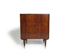 Coppia di comodini scandinavi in legno di palissandro della metà del secolo scorso