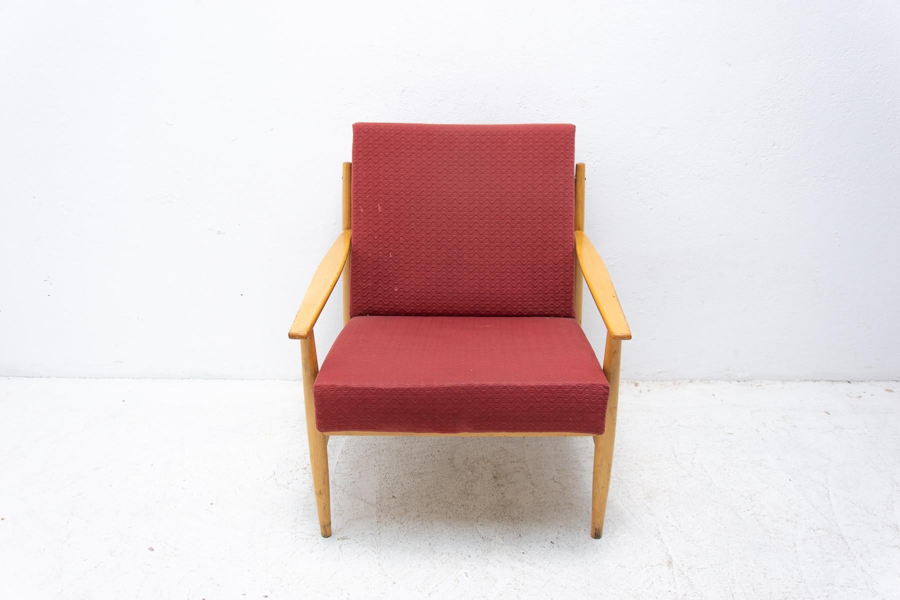 Pair of Mid Century Scandinavian Style Armchairs by TON, 1970´s 4