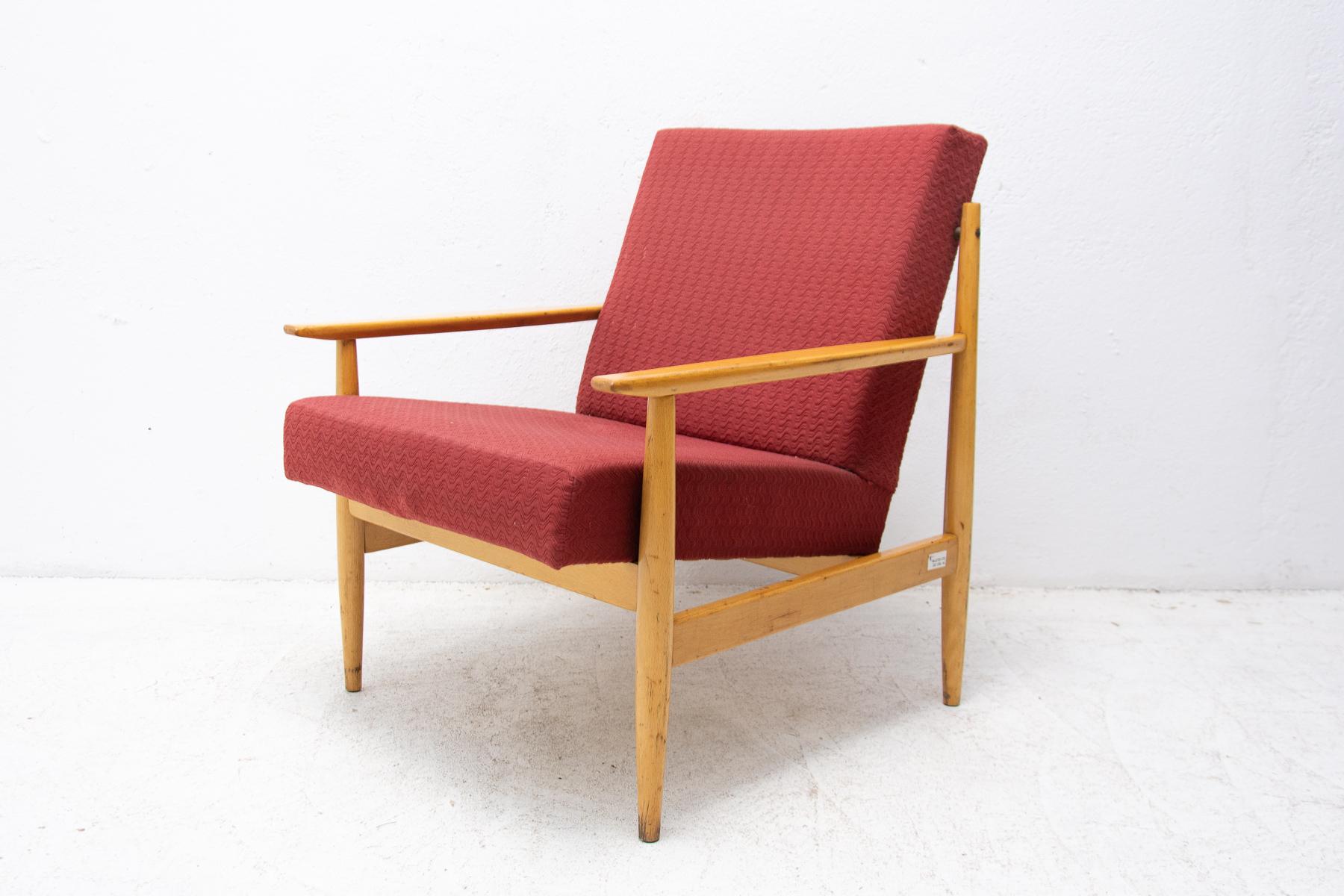 Pair of Mid Century Scandinavian Style Armchairs by TON, 1970´s 7