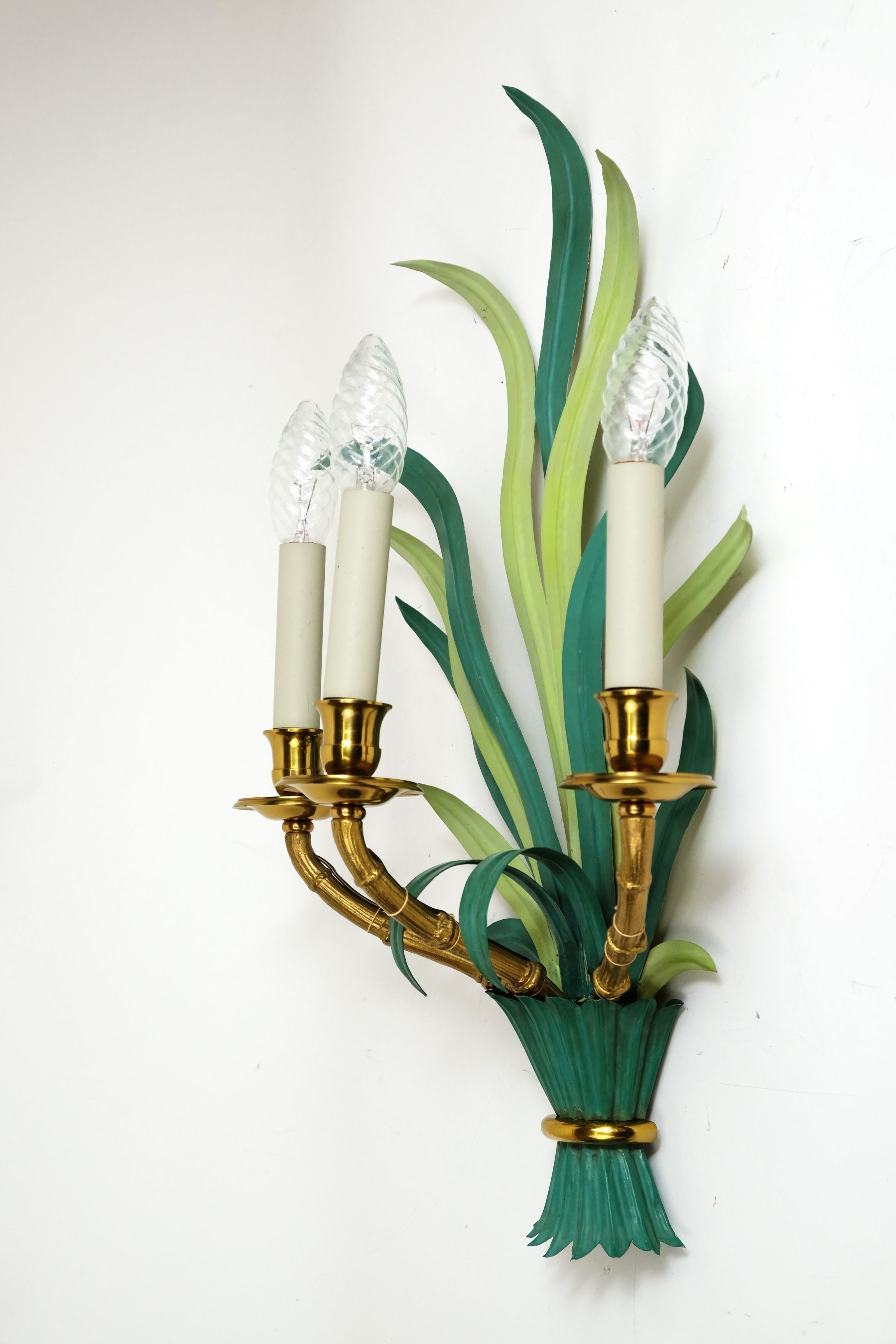 Pair of Wall Lamps / Sconces by Maison Bagues Bamboo Palm Leaves, France 1950s For Sale 2