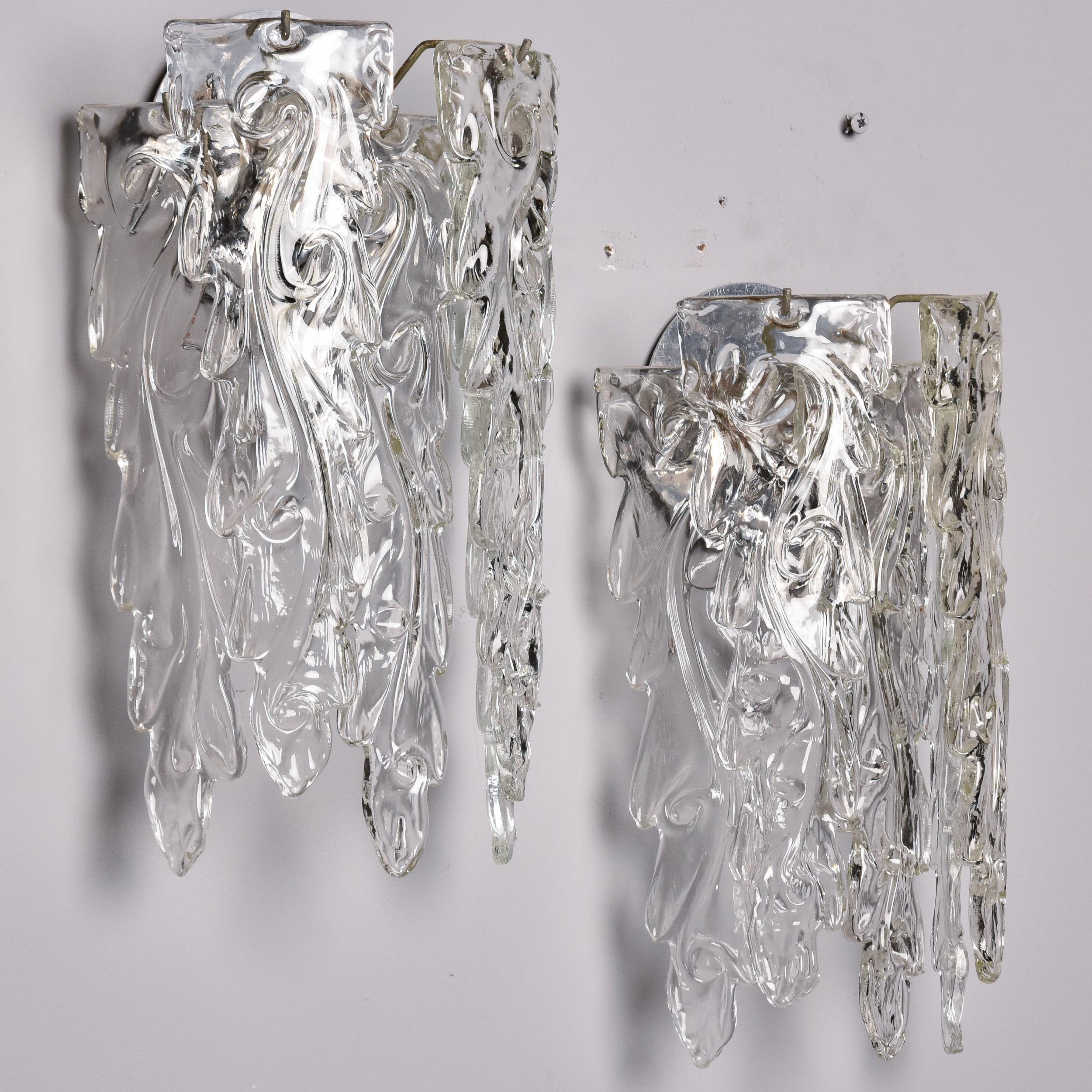 Pair of Mid Century Sconces with Murano Glass Pendants Attributed to Barovier  For Sale 3