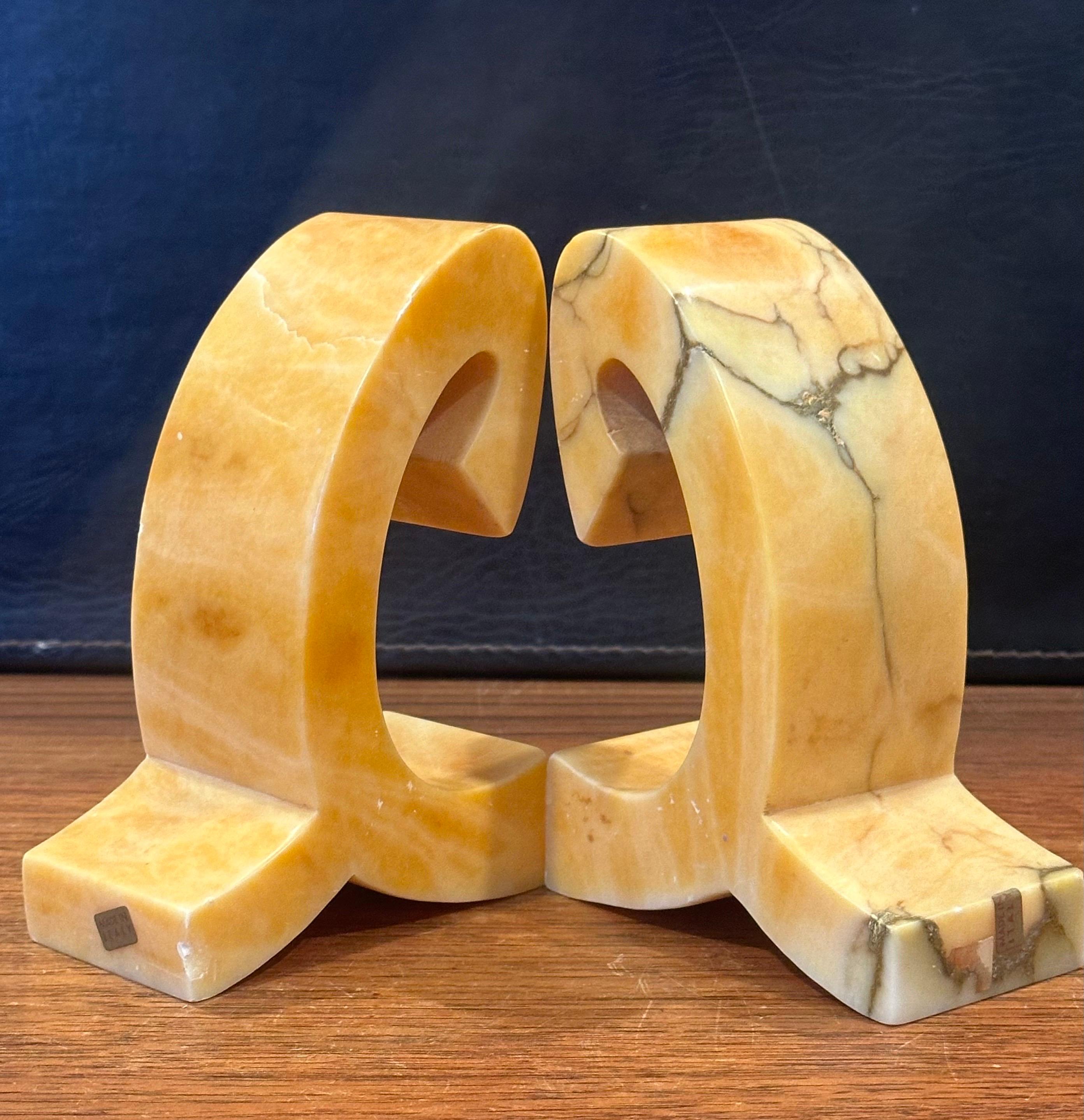 Pair of Mid-Century Sculptural Italian Marble Bookends For Sale 3