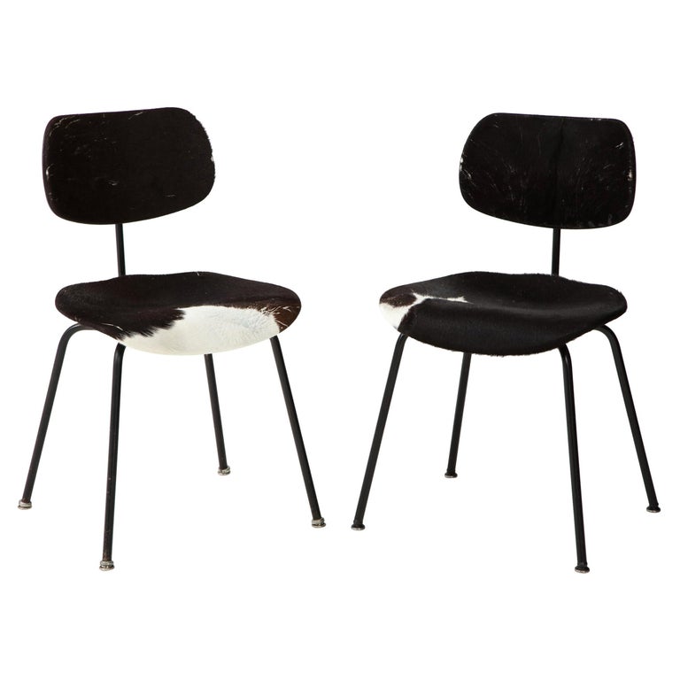 Pair of Mid-Century SE 68 Chairs by Egon Eiermann in Original Cowhide