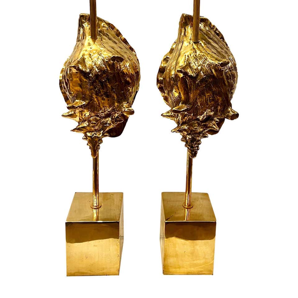 Ruby Lamp Shell Pair of Lucite Lamps with Coral and Sea Shells For Sale at 1stDibs