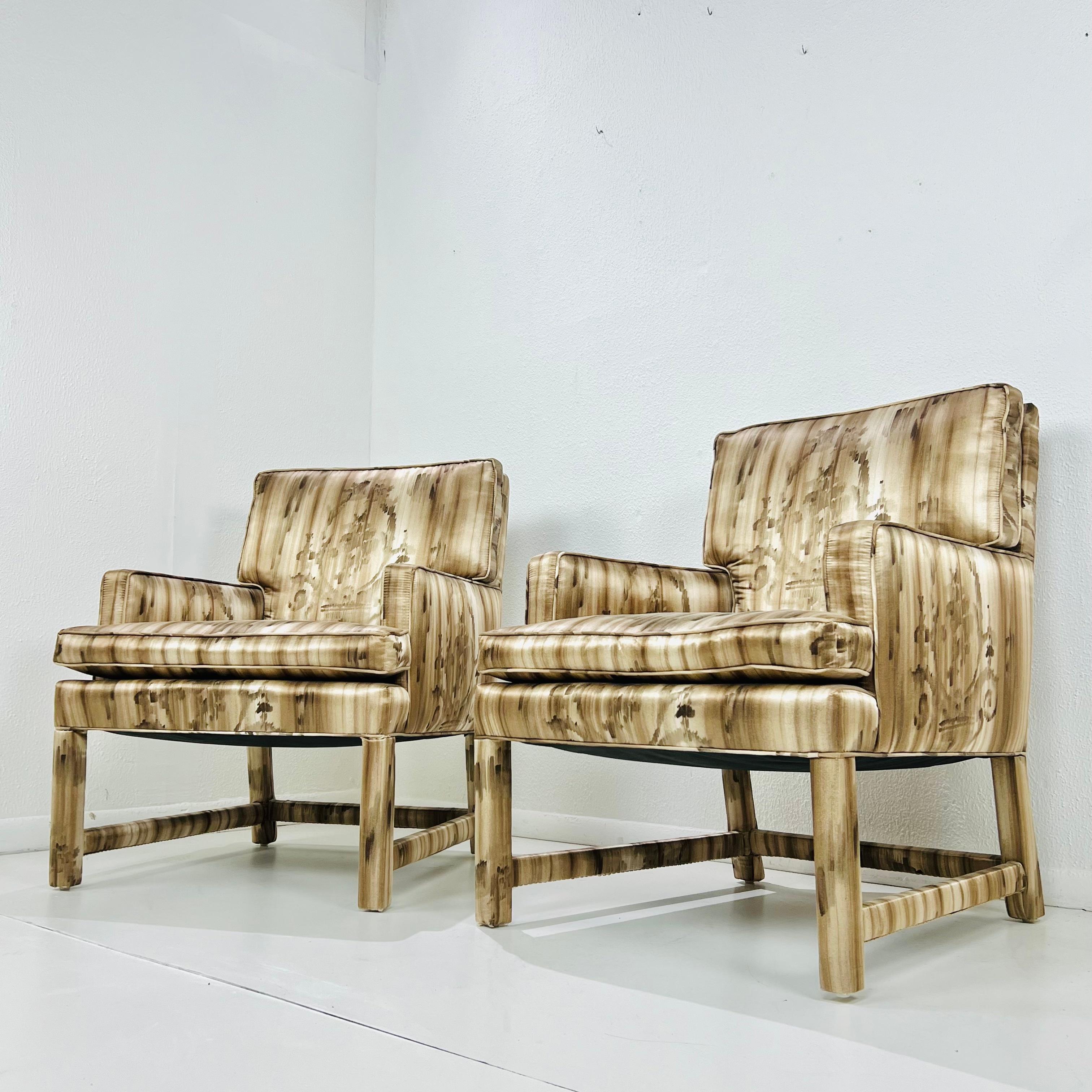 Mid-Century Modern Pair of Mid Century Silk Upholstered Parsons Armchairs