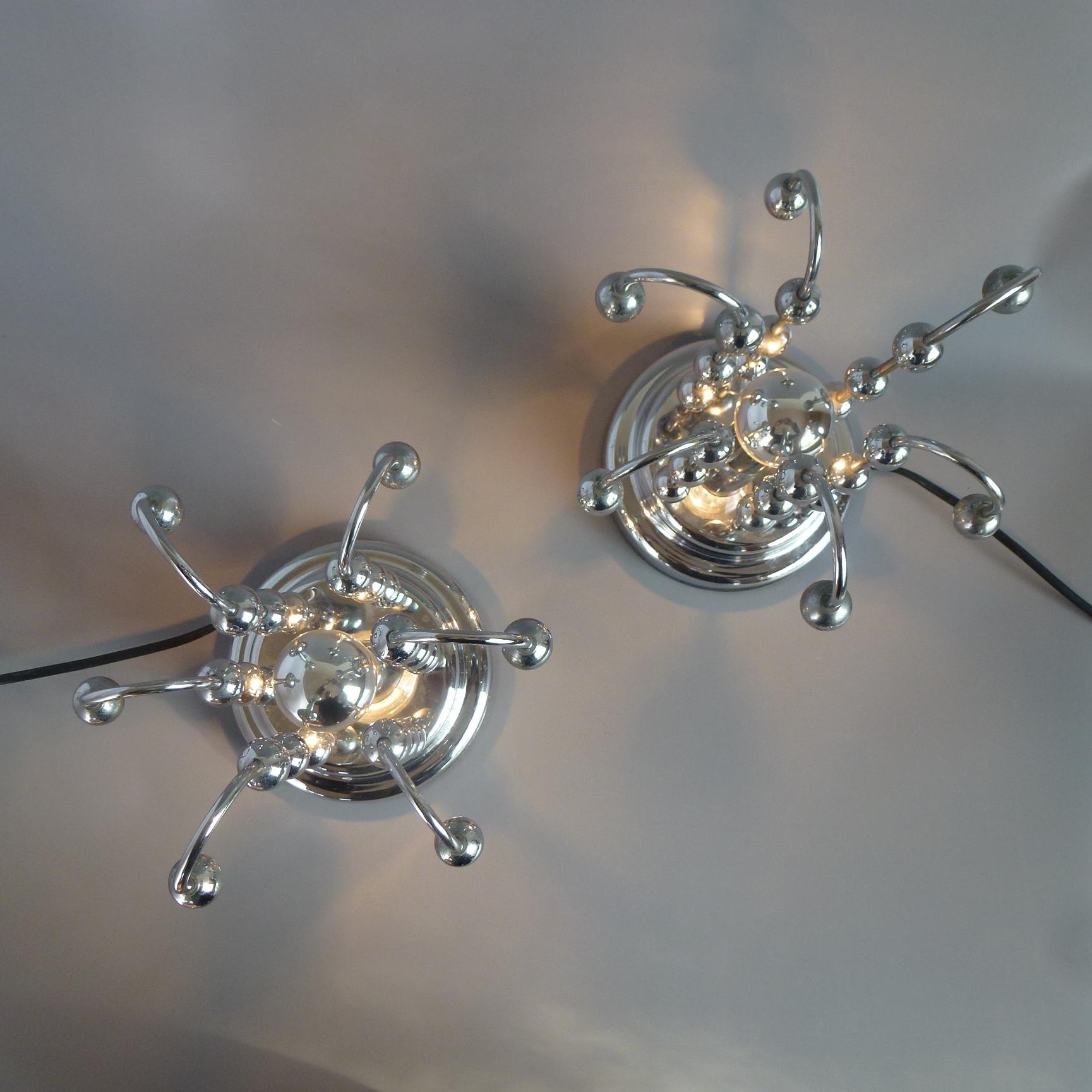 Pair of Mid-Century Space Age Chrome Table or Nightstand Lamps, Italy, 1960s For Sale 2
