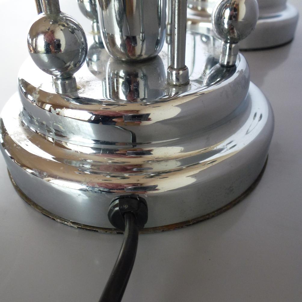 Pair of Mid-Century Space Age Chrome Table or Nightstand Lamps, Italy, 1960s For Sale 10