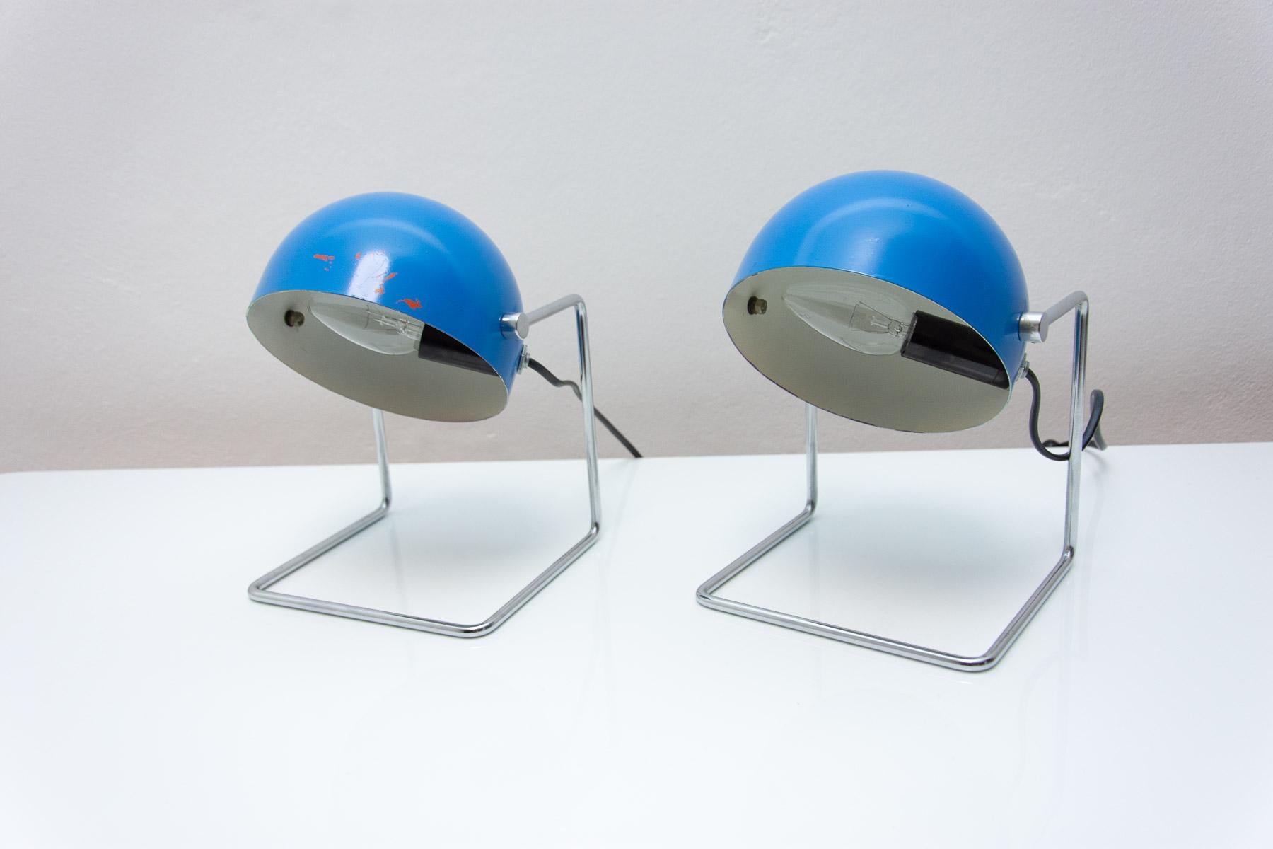  Pair of Midcentury Space-Age Positioning Desk Lamps, 1960s In Good Condition In Prague 8, CZ