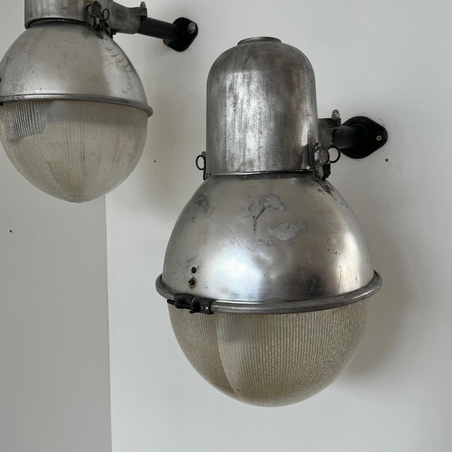 Glass Pair of Mid-Century Spanish Industrial Wall Lights For Sale