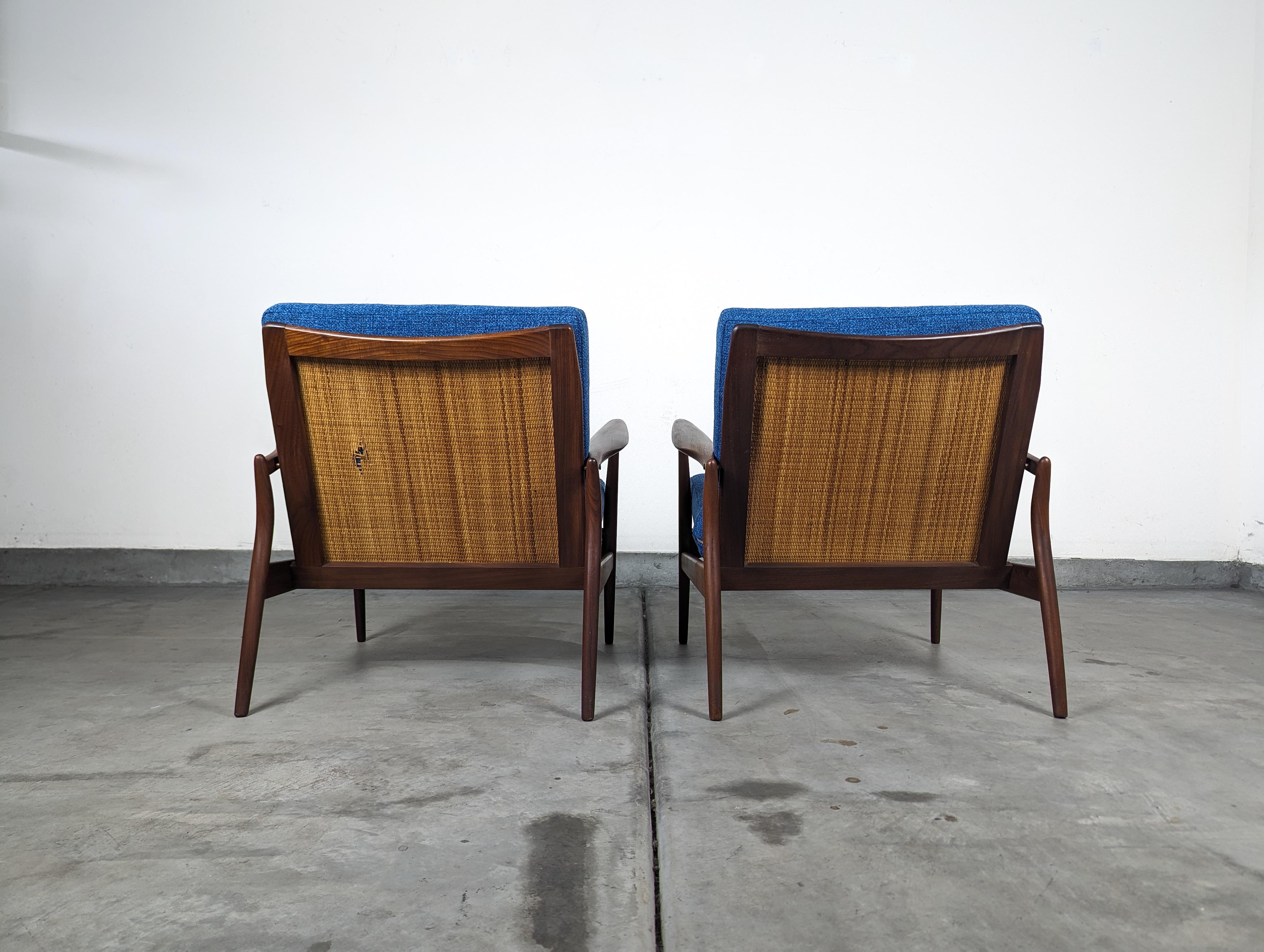 Cane Pair of Mid Century Spear Teak Lounge Chairs by Ib Kofod-Larsen for Selig, c1960 For Sale