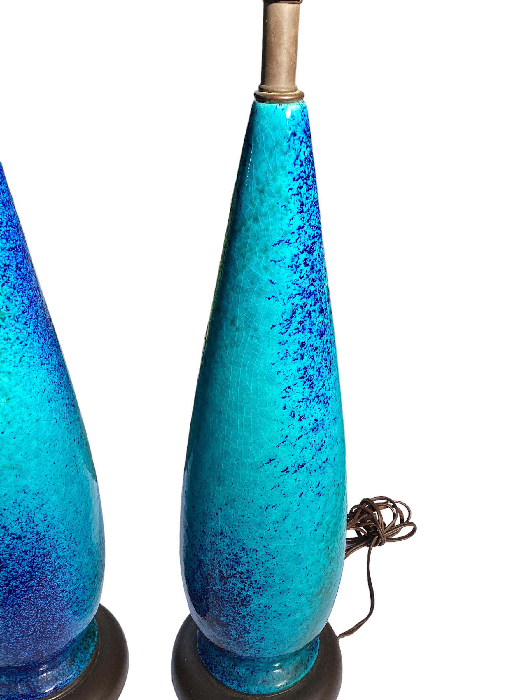 Pair of Mid Century Speckled Blue Lamps In Good Condition For Sale In Chapel Hill, NC