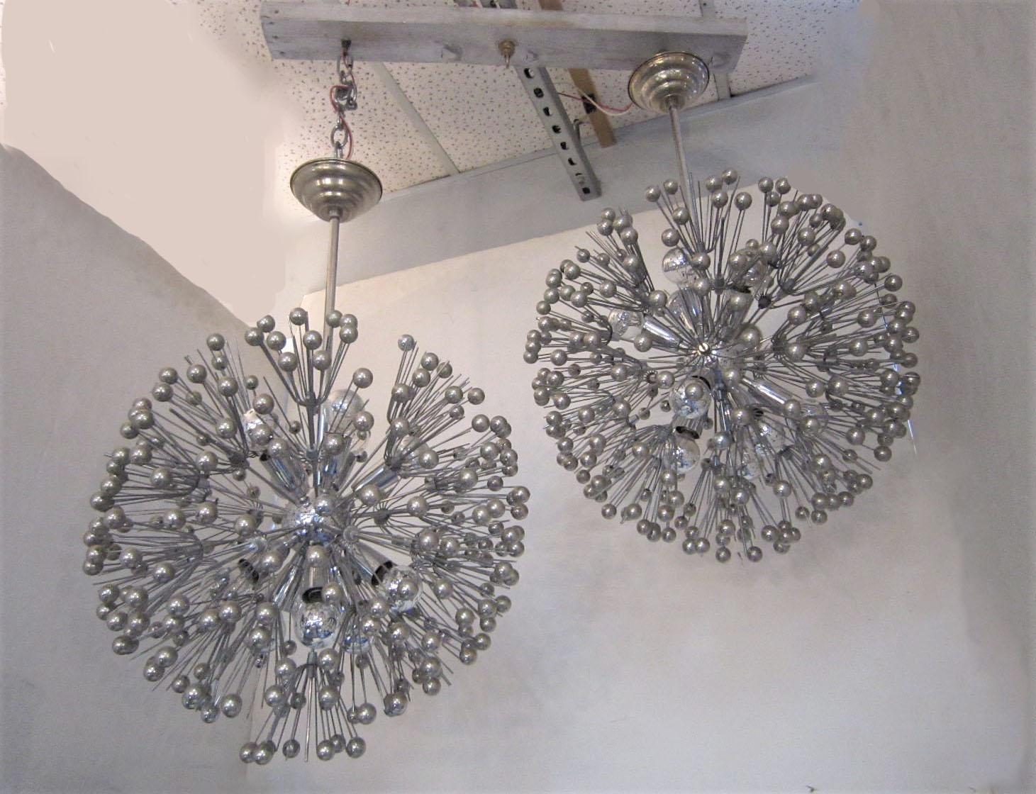 Pair of Mid-Century Sputnik Snowflake Chandeliers in Nickel, Emile Stenjar For Sale 11