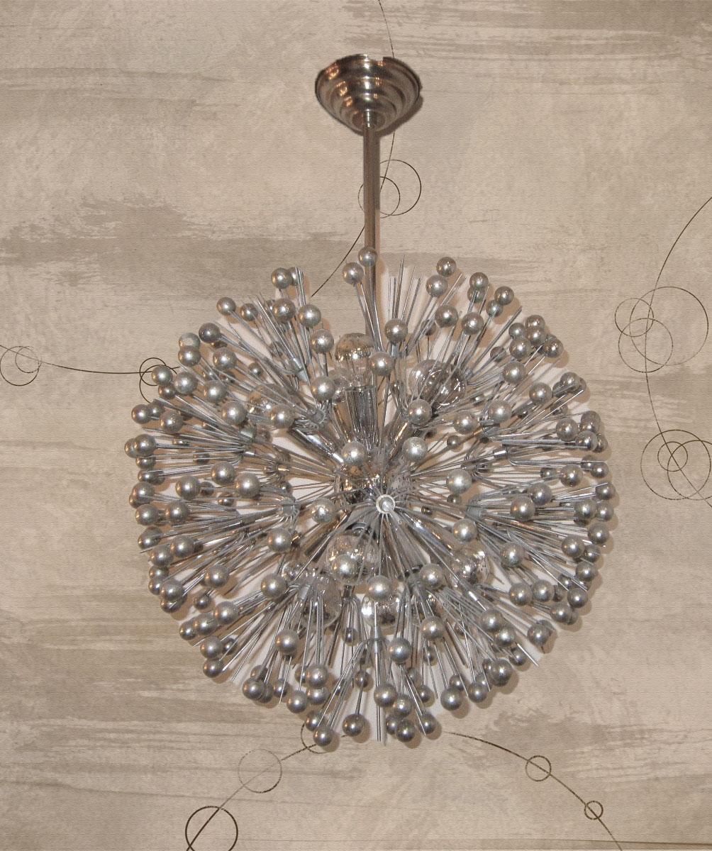 Pair of Mid-Century Sputnik Snowflake Chandeliers in Nickel, Emile Stenjar In Good Condition For Sale In New York City, NY