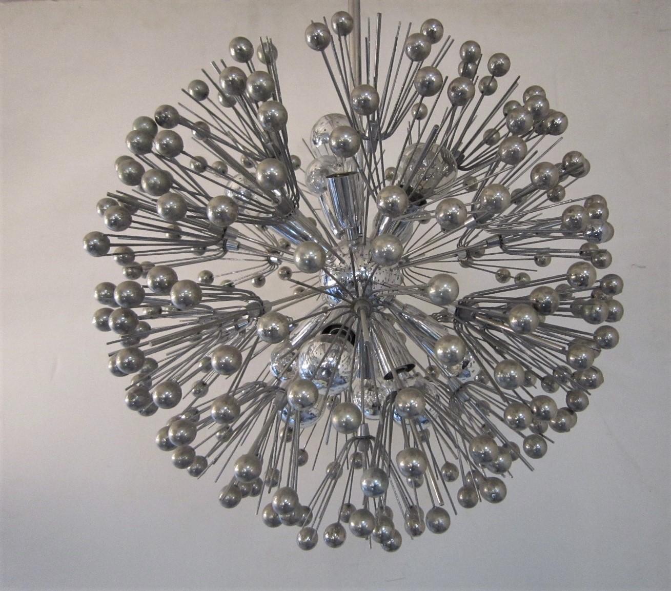 Pair of Mid-Century Sputnik Snowflake Chandeliers in Nickel, Emile Stenjar For Sale 10