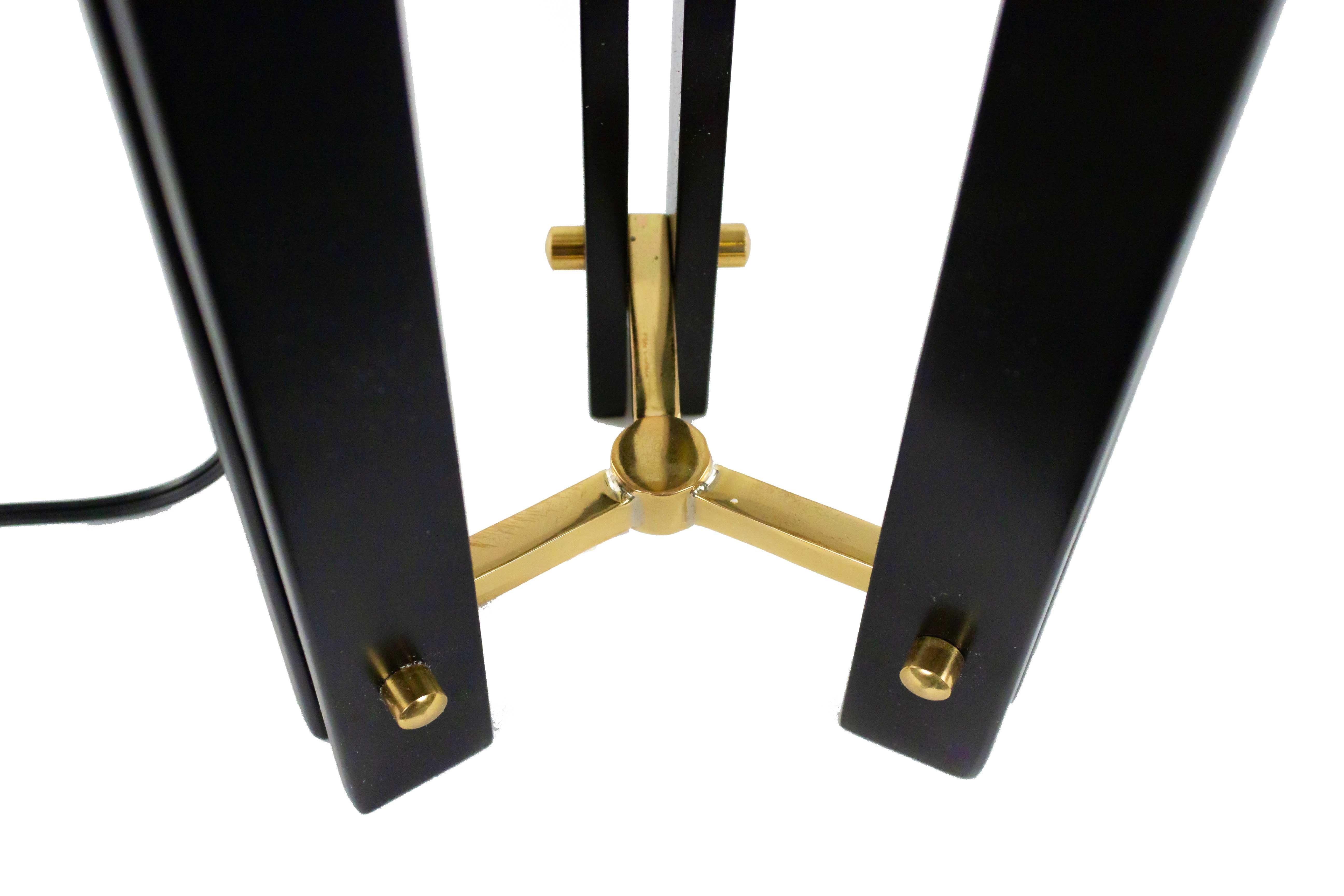 Pair of Mid-Century Style Black and Gold Tripod Table Lamps In Good Condition In New York, NY