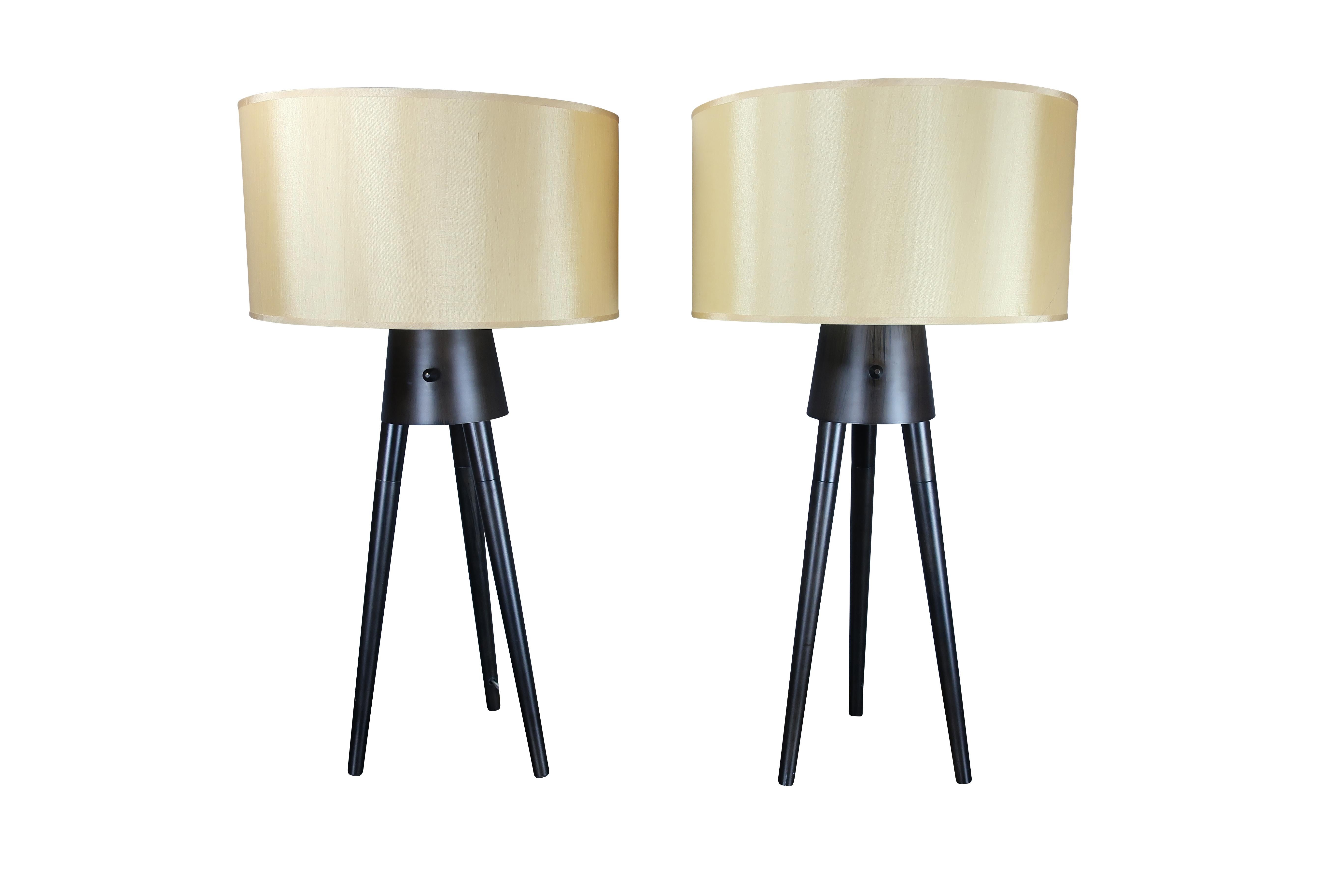 American Pair of Midcentury Style Black Tripod Lamps with Champagne Shades For Sale