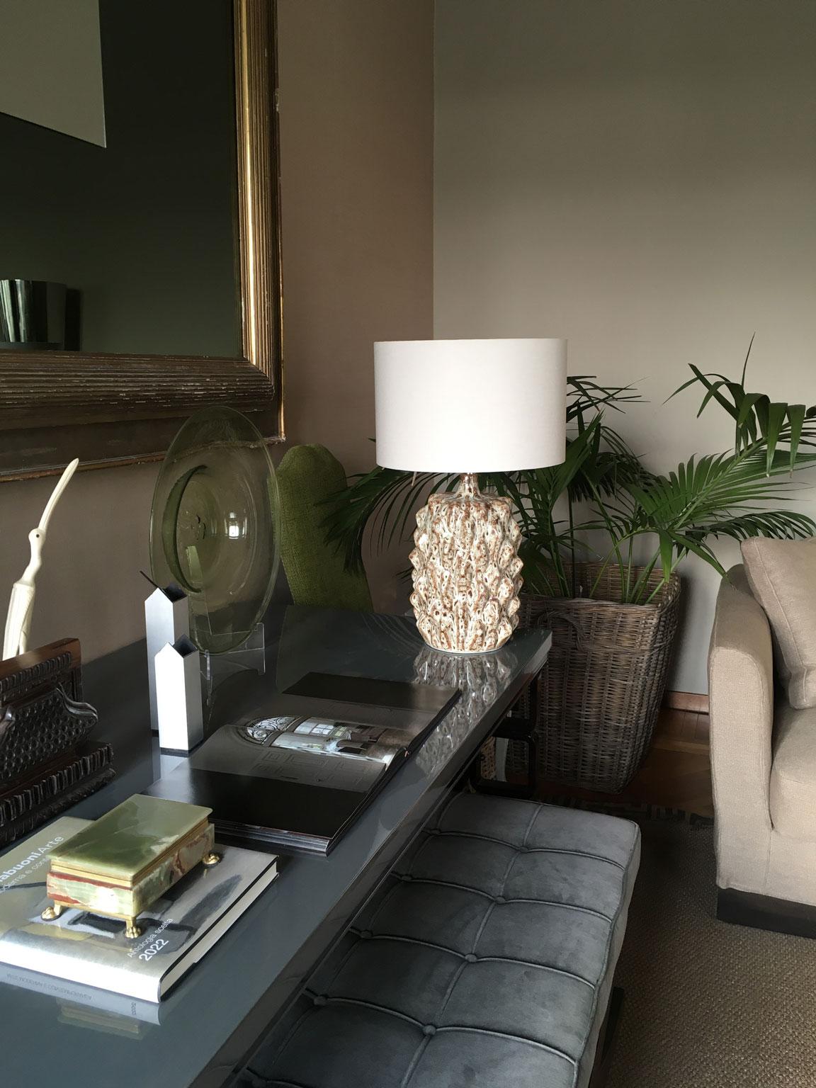 Coppia di lampade da tavolo in ceramica smaltata verde in stile metà secolo in vendita 9
