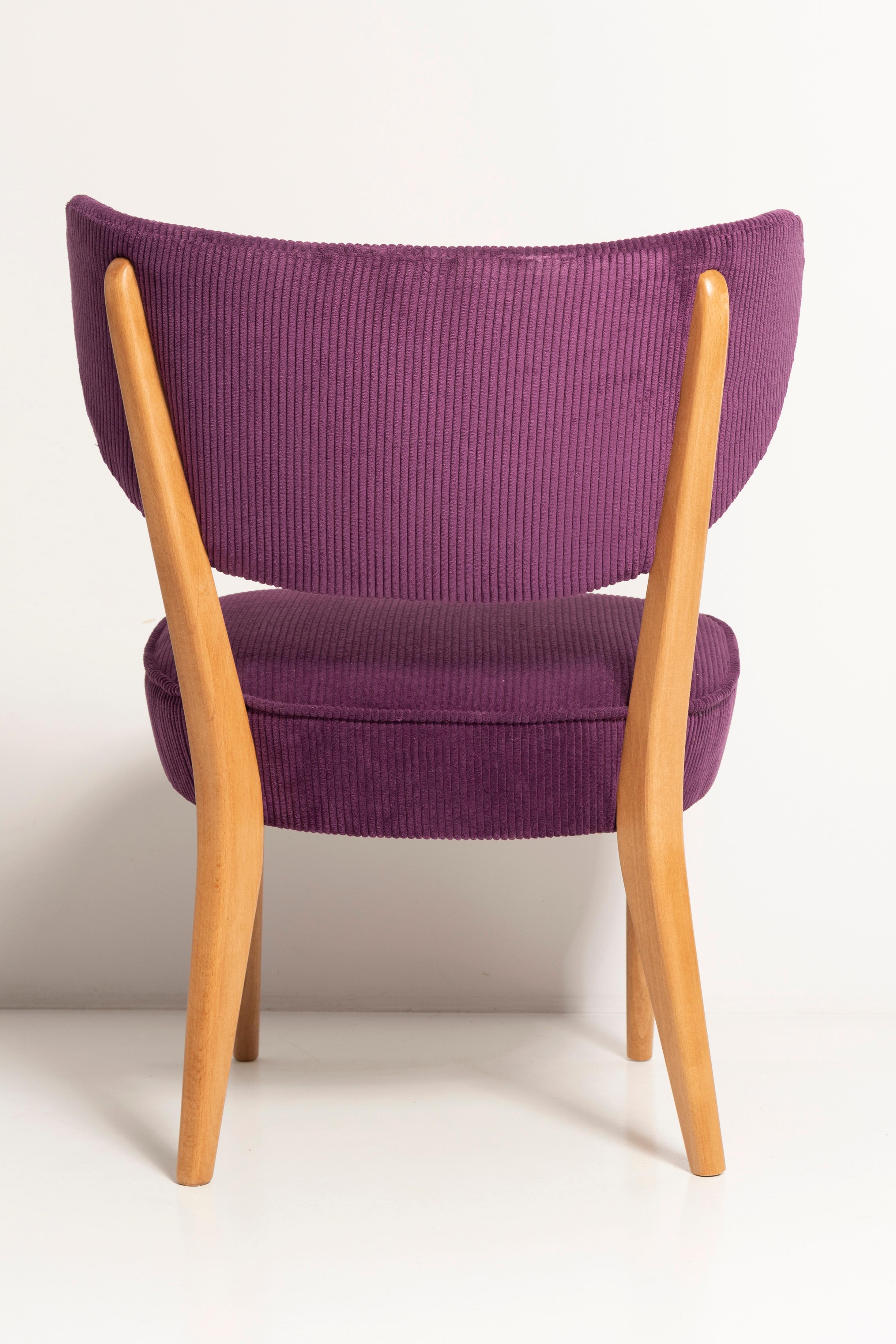 Contemporary Pair of Midcentury Style Violet Velvet Club Chairs, by Vintola Studio, Europe For Sale