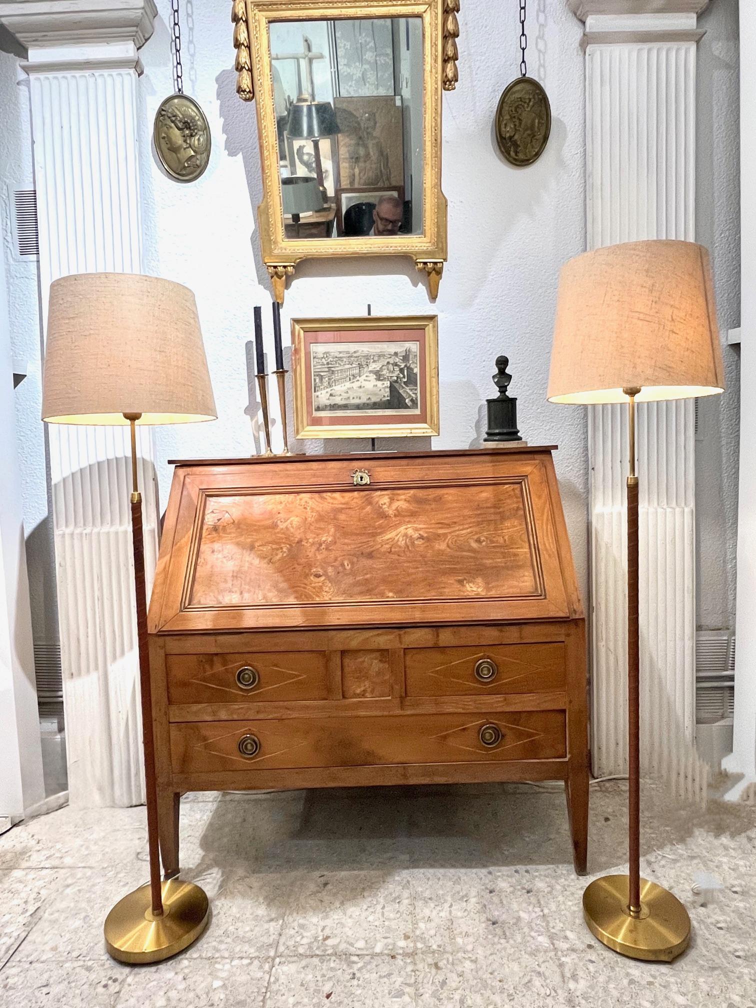 Pair of Mid-Century Sweden Brass and Leather Floor Lamps by Einar Bäckström. For Sale 6