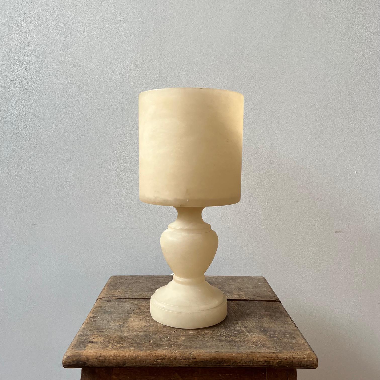 Pair of Mid-Century Swedish Alabaster Table Lamps 8