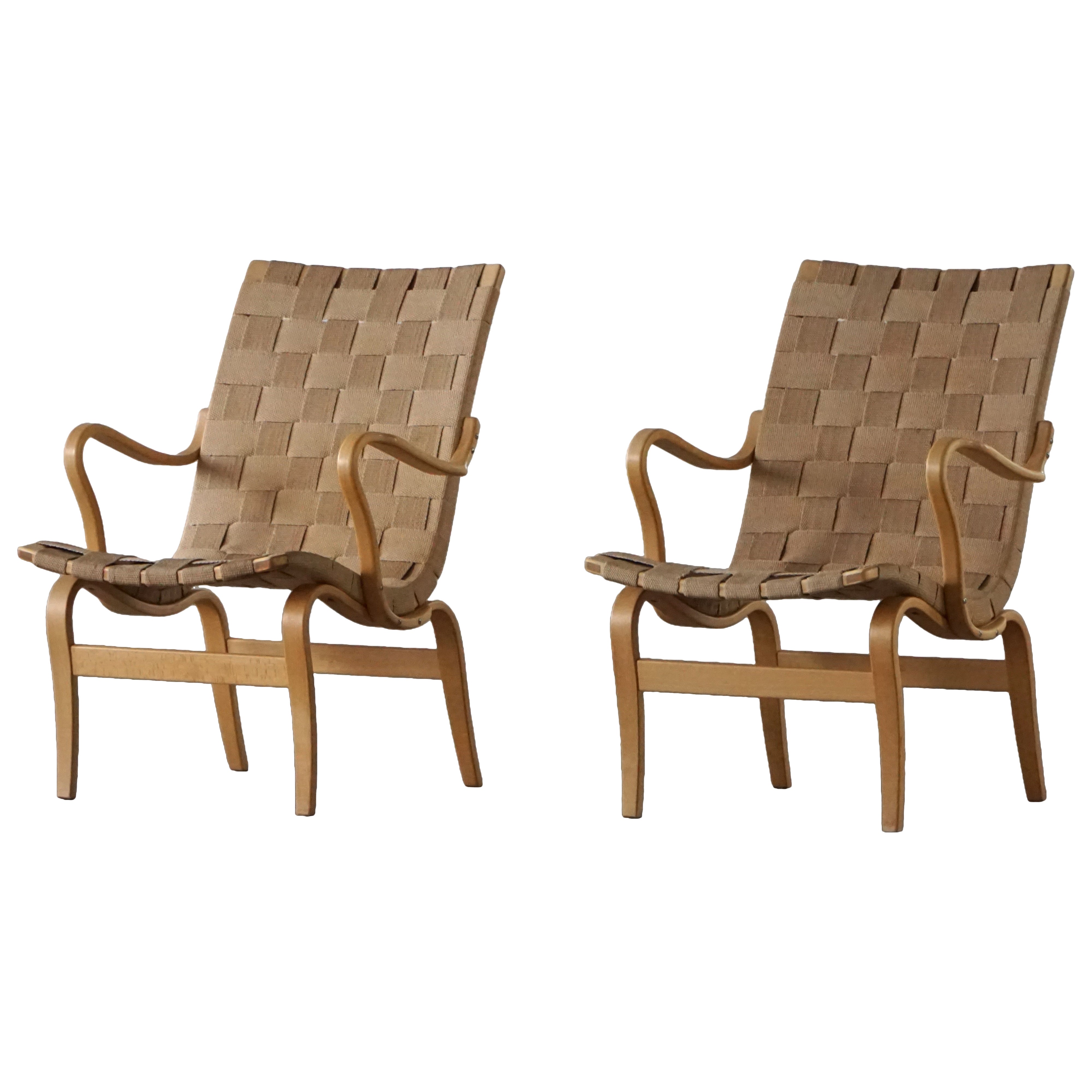 Paire de fauteuils suédois du milieu du siècle par Bruno Mathsson, Model No.